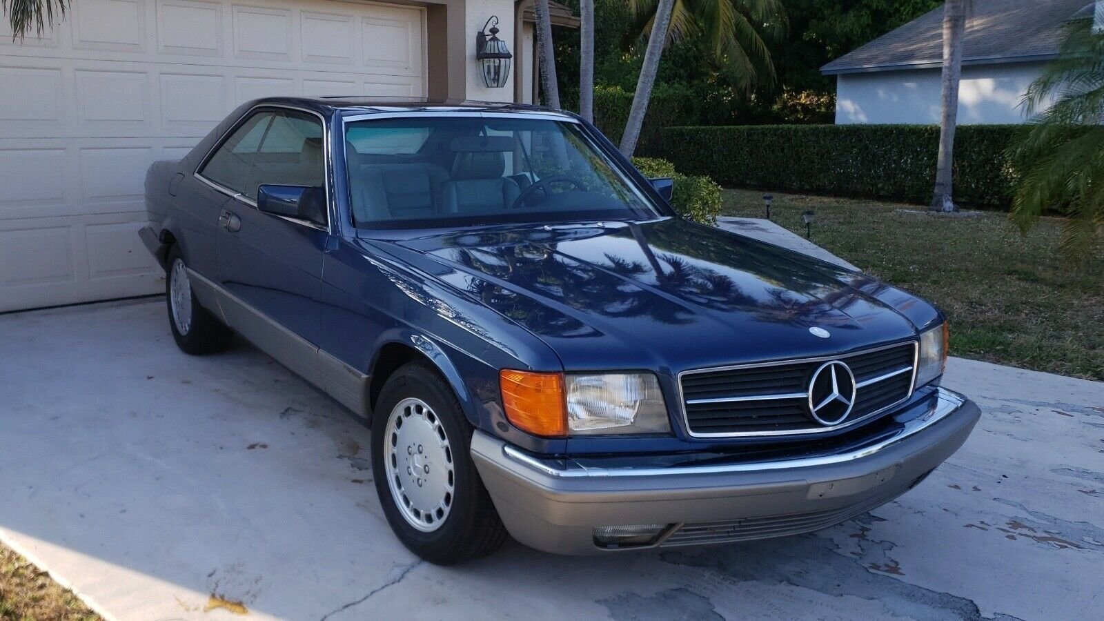 Choose one with Three luxurious coupes segment of 1984.