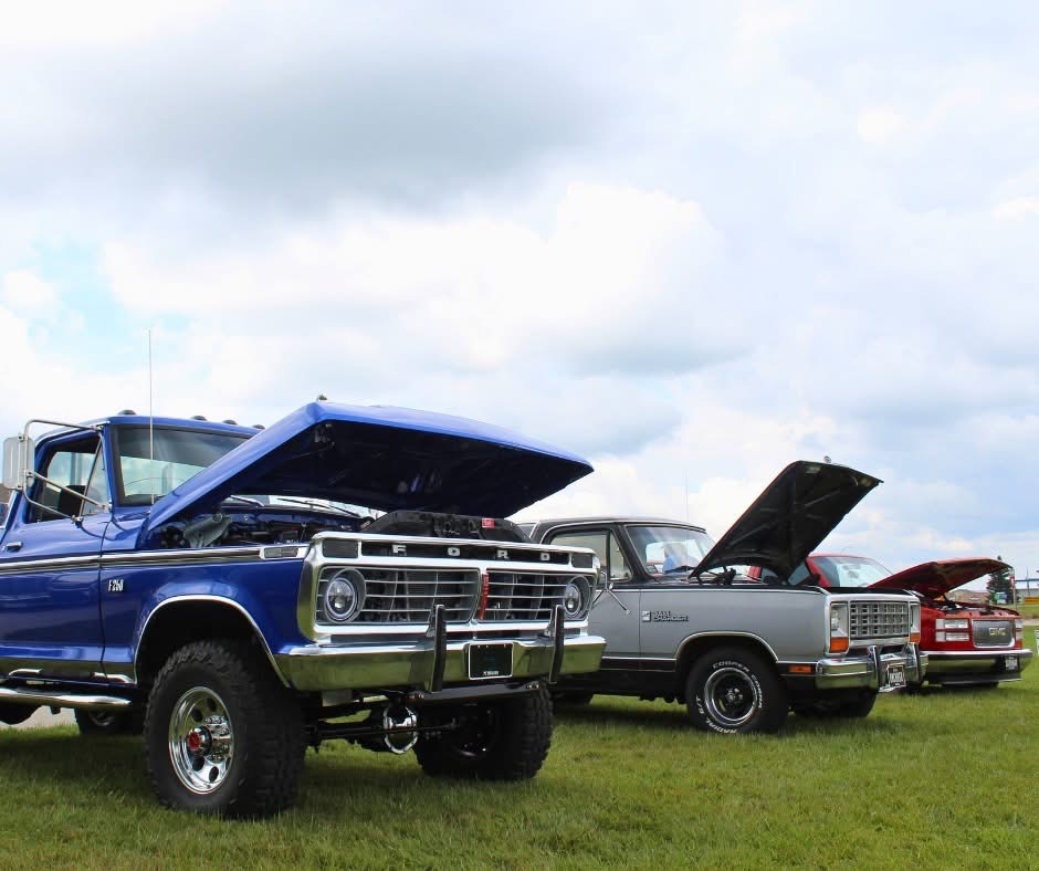 Moonlite Crewzers Car Club... - Moonlite Crewzers Car Club