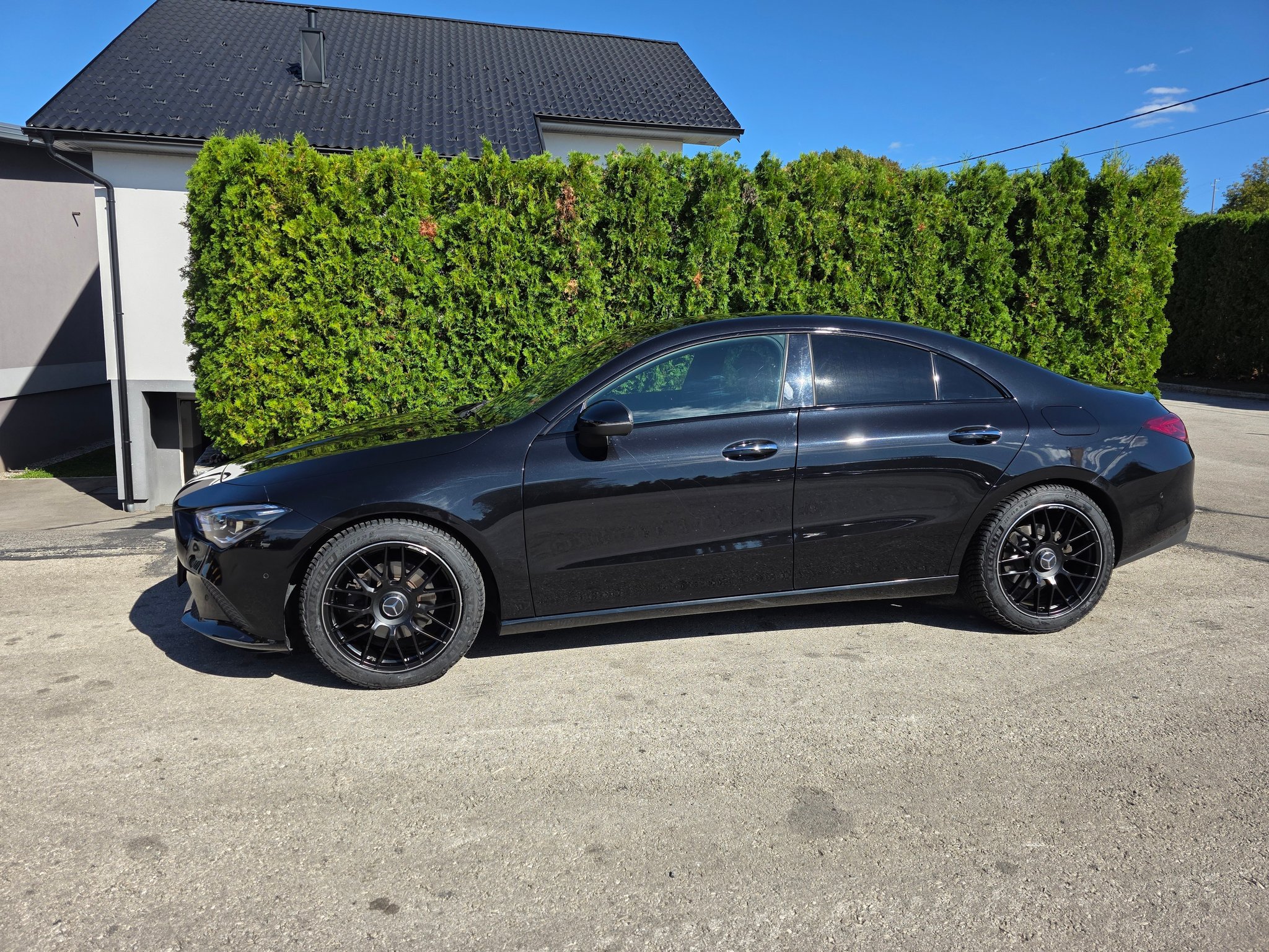 Mercedes CLA 18x8.0J 5x112 225/45 R18 Michelin PA5 ❄️