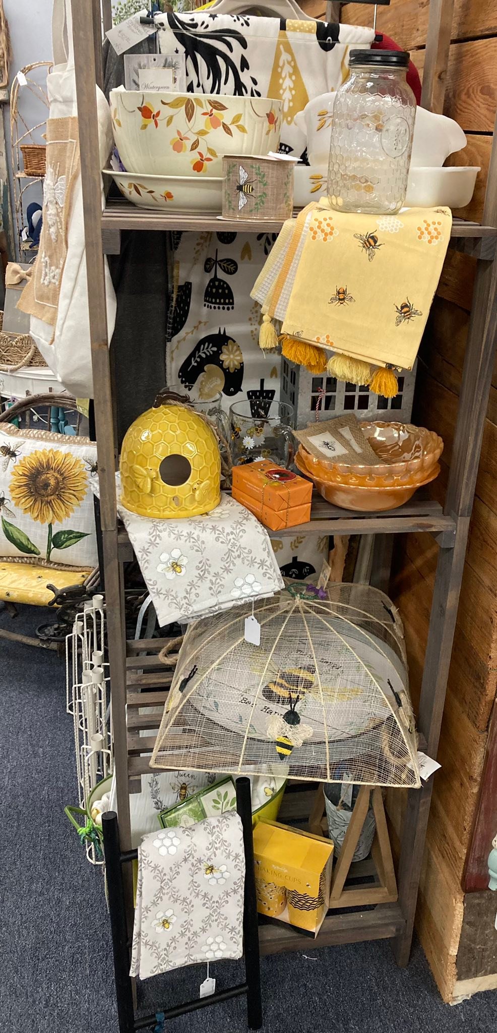 JoJo's Attic | Wytheville VA