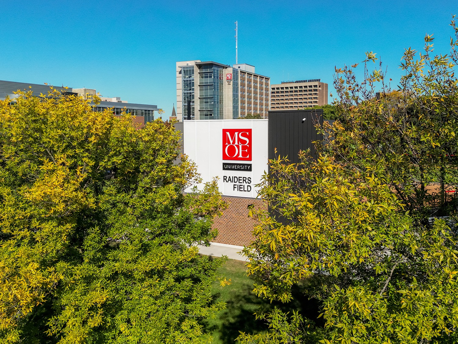Milwaukee School... - Milwaukee School of Engineering (MSOE)