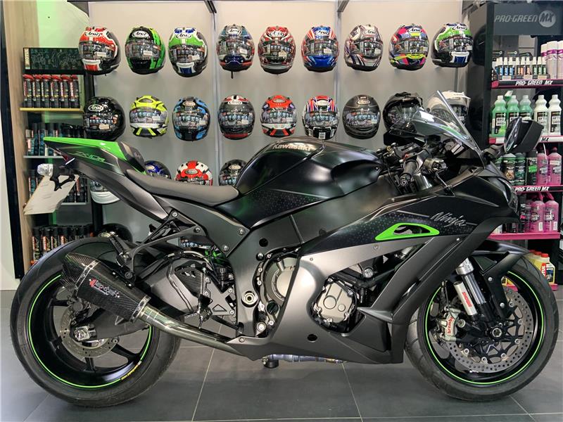 Massive savings on this gorgeous 2018 ZX-10R SE at Coleraine