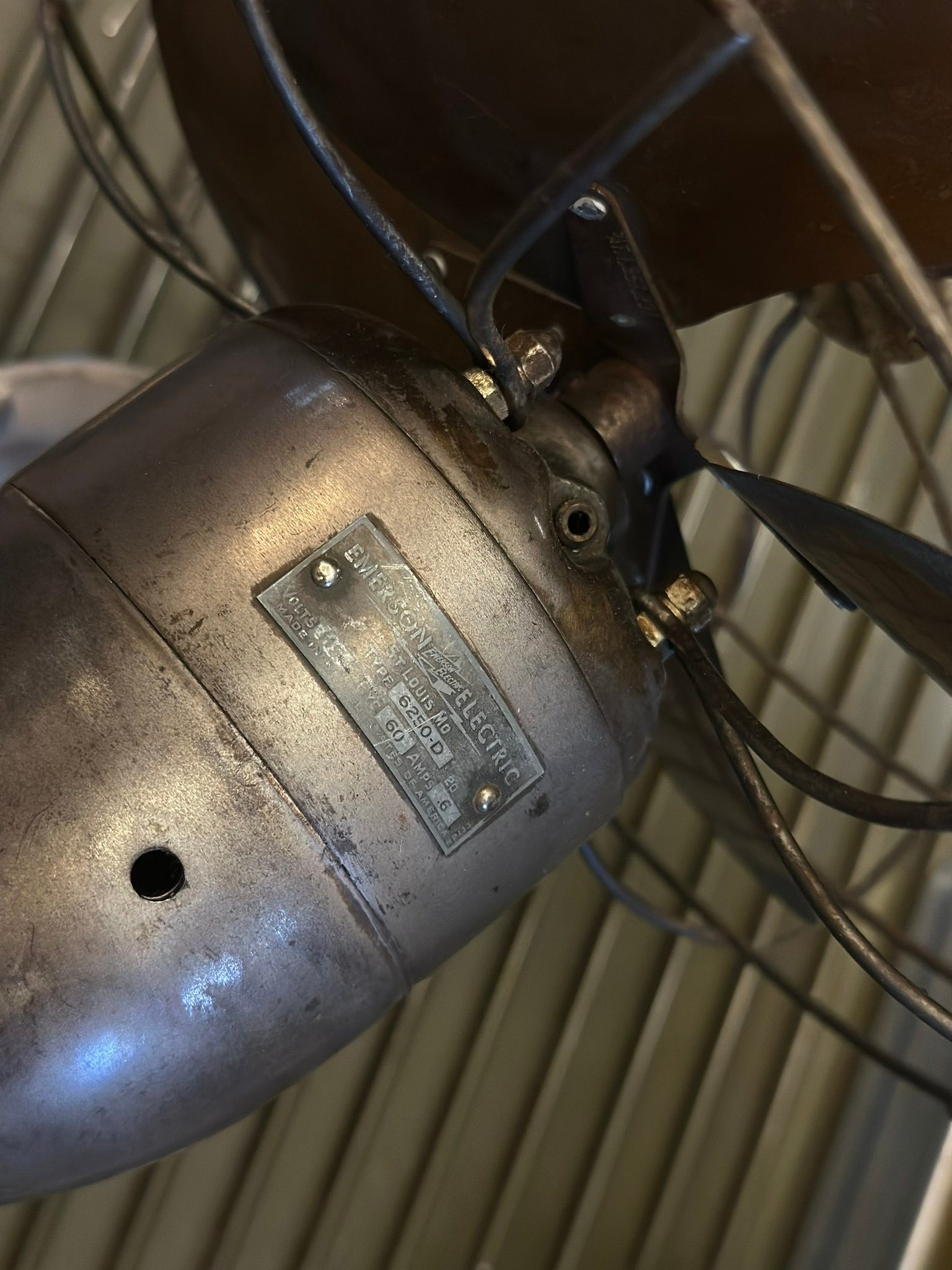 1940's 🇺🇸 Emerson 6250 10吋擺頭風扇風扇已專業整理運作完美銅製扇