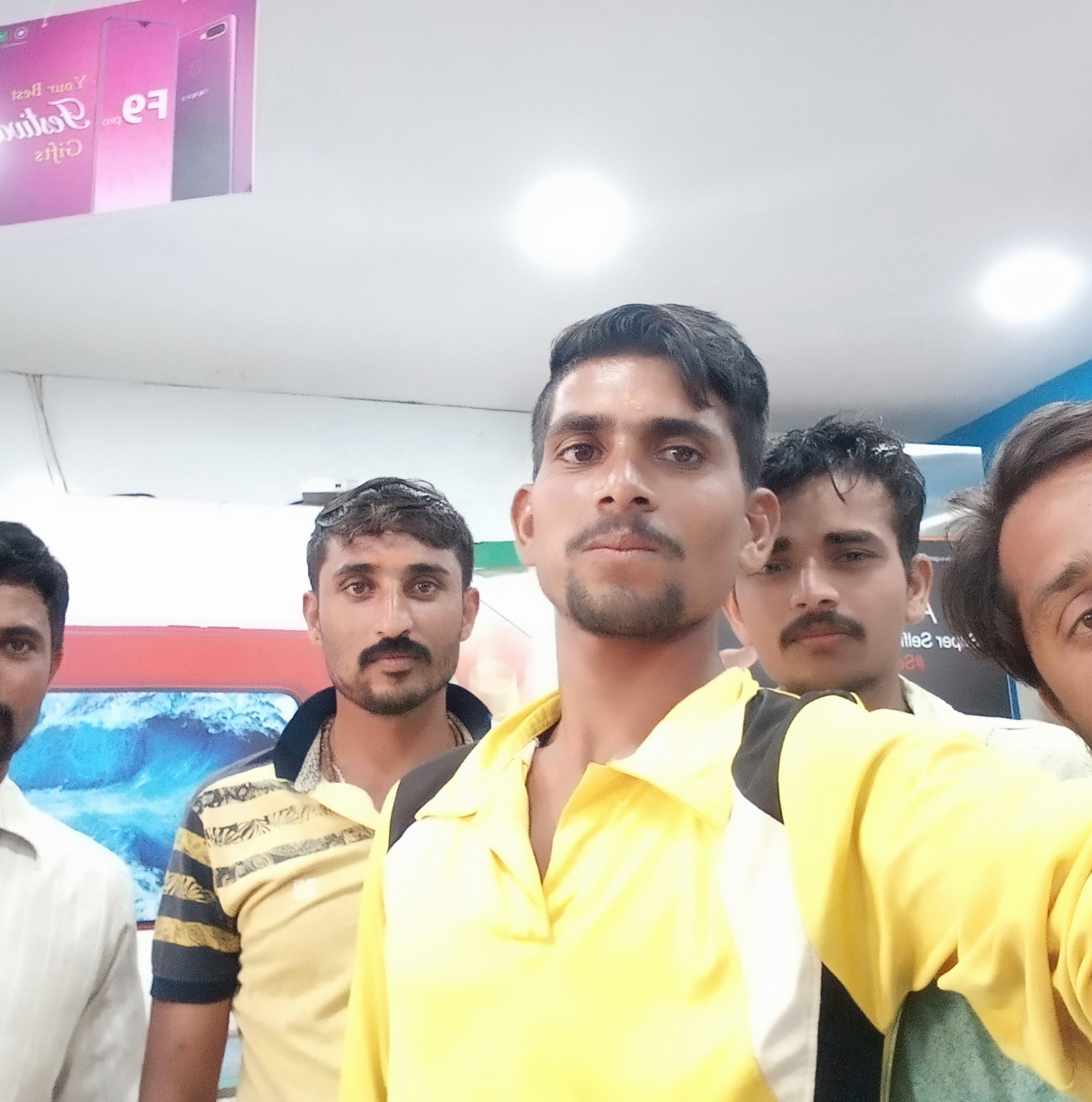 Mantesh S Kademani
