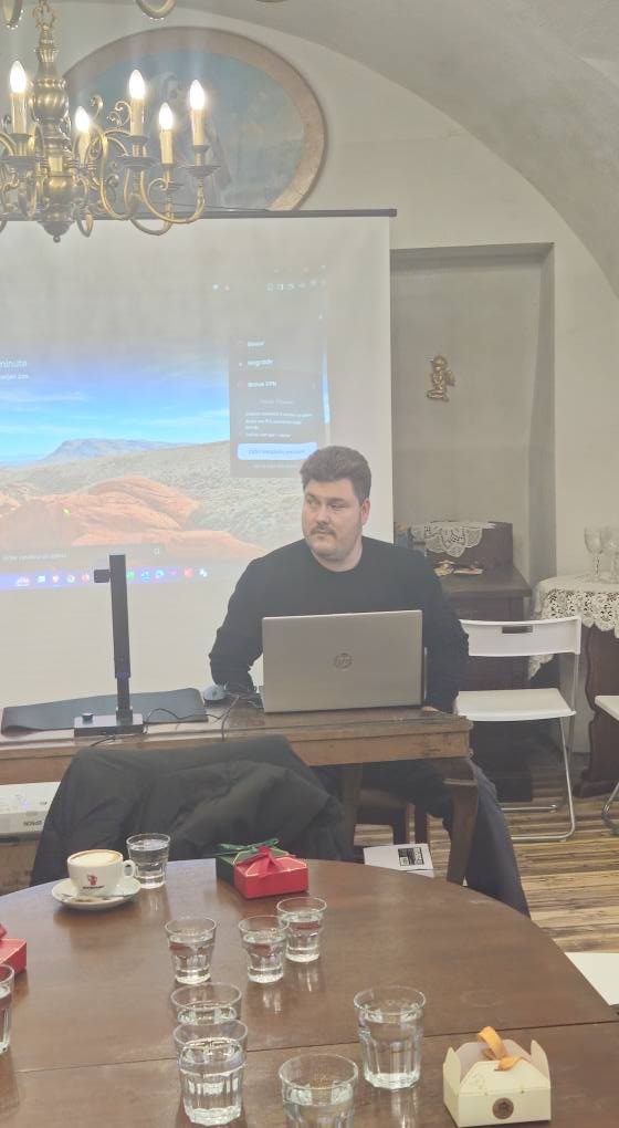 Društvo Svetloba