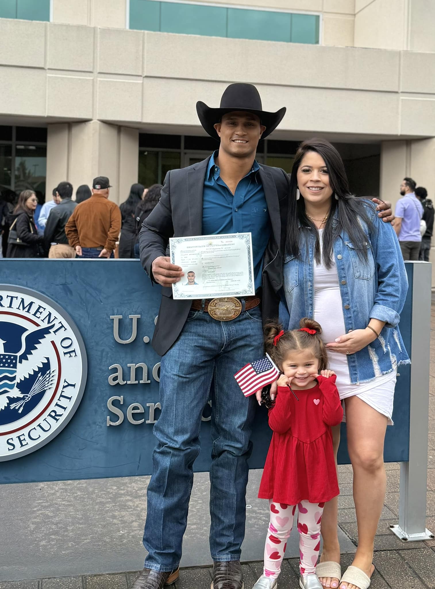 Anthony - ⭐️A Milestone⏳ 🇺🇸Today I became a legal citizen of the United ...