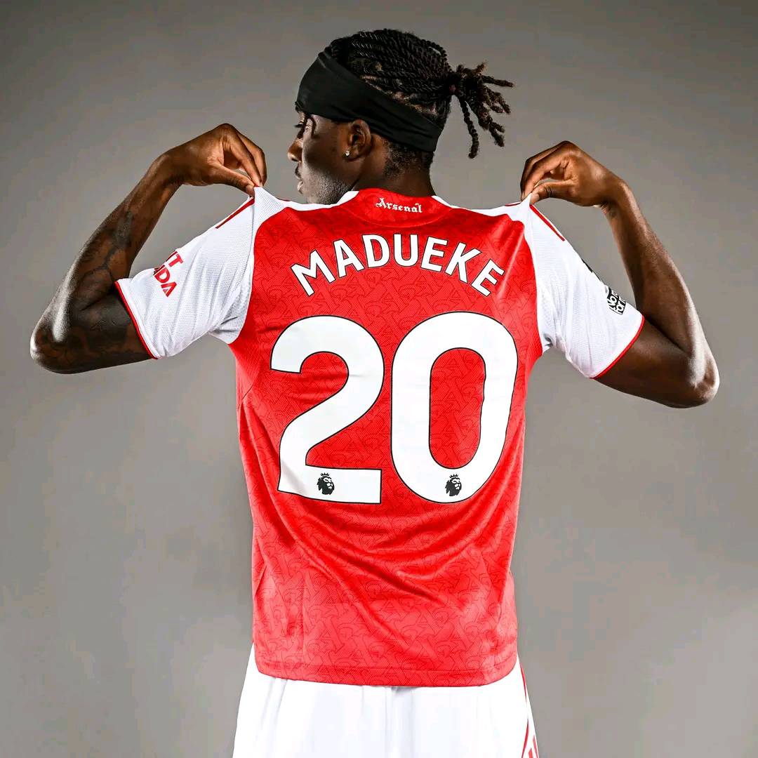 🚨👕 𝐂𝐇𝐑𝐈𝐒𝐓𝐎𝐒 𝐓𝐙𝐎𝐋𝐈𝐒 will wear the 𝐍𝐨.𝟏𝟕 shirt