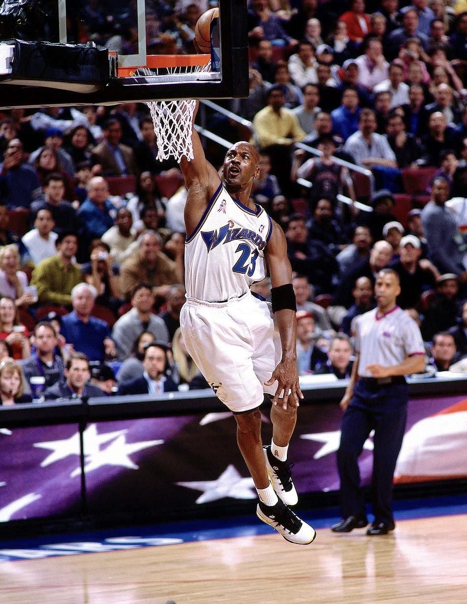 🏀On December 29, 2001 Michael Jordan of the Washington Wizards