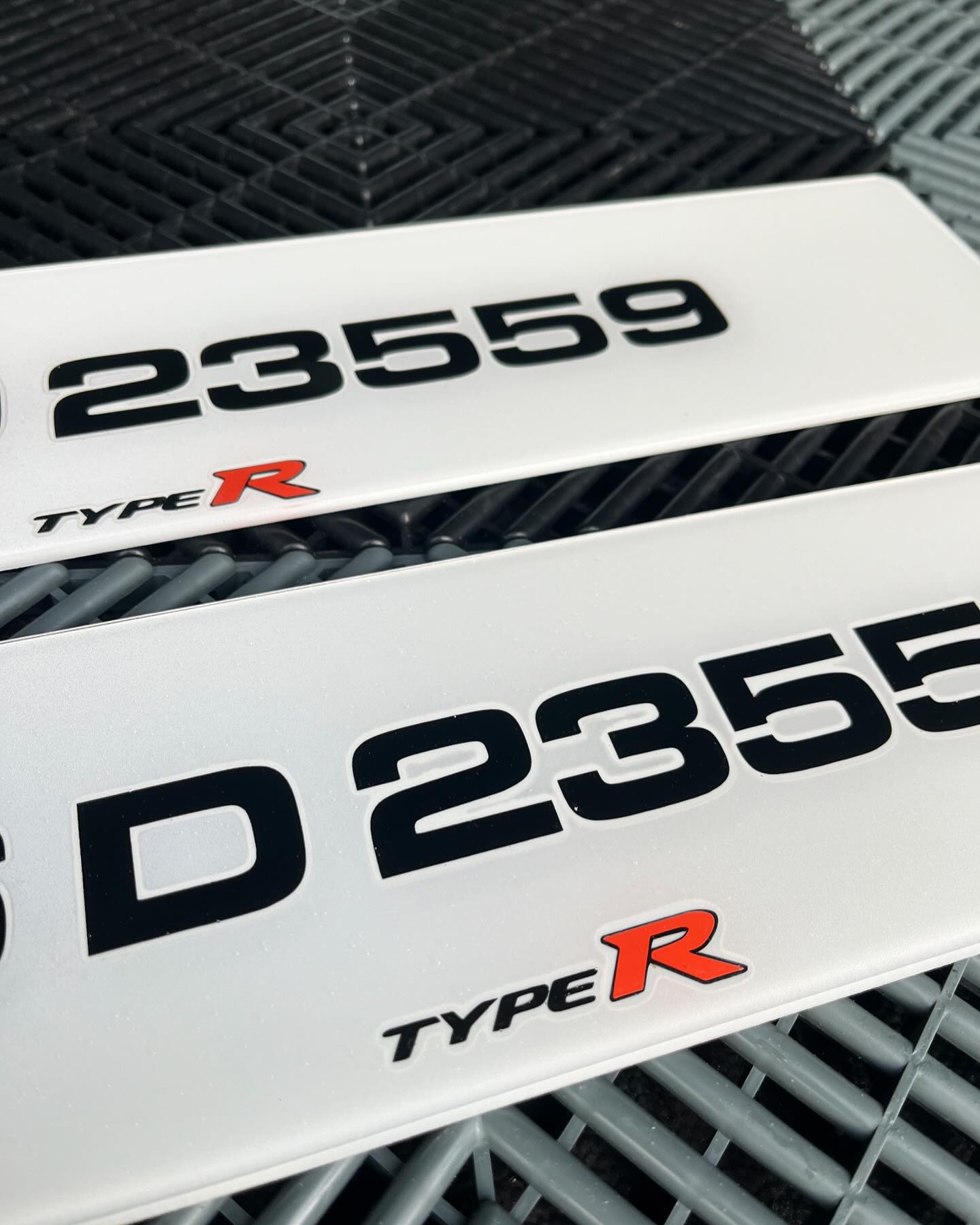 The Plate - TYPE R PLATES fully customised with any logo 😎 #theplatelab ...