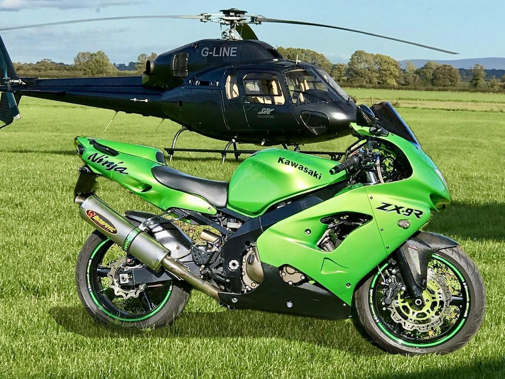 ad: Kawasaki Zx9r 900 Supersport Gsxr Blade Beater! Swap? Px