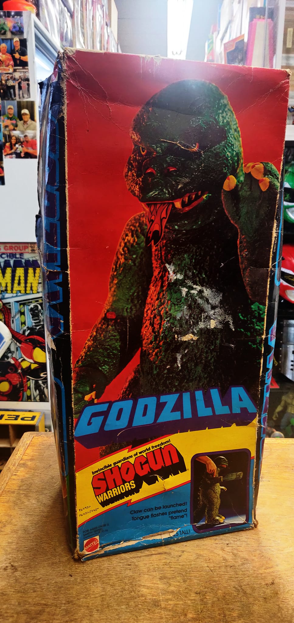 1977 Godzilla & Shogun Warriors store display. I loved these
