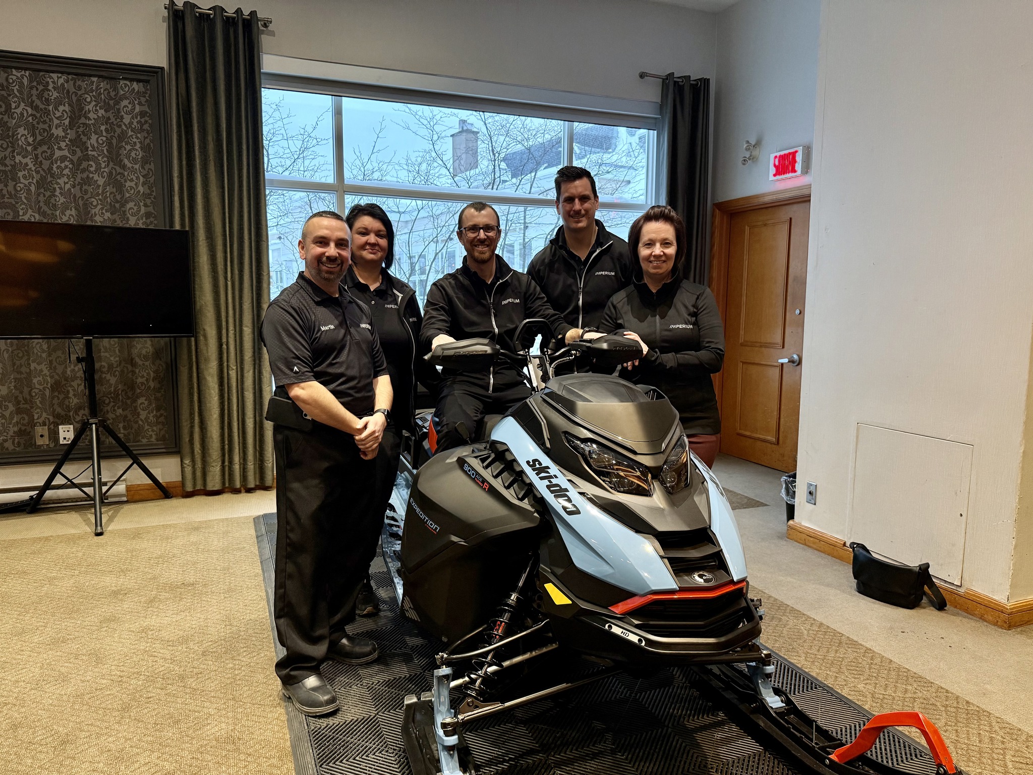 Groupe - Notre équipe au lancement des Ski-Doo 2026 à Québec ! De ...