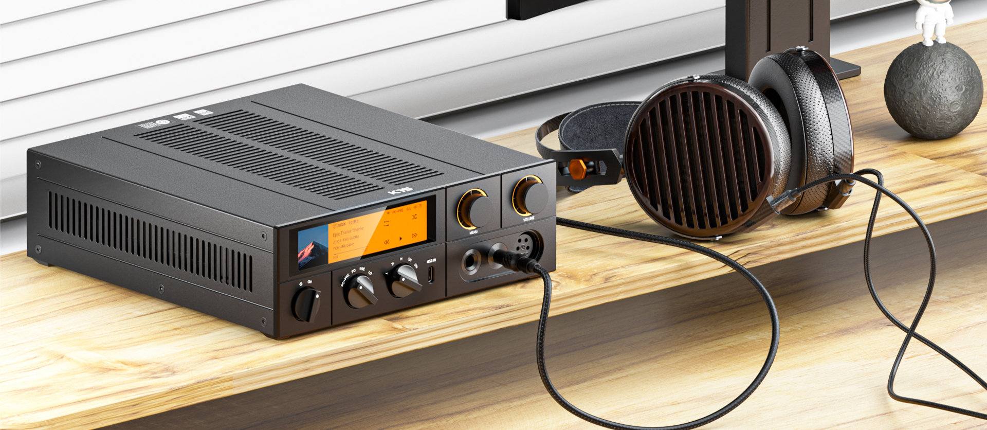 FiiO K7 warmly drives AKG K701 with dual AK4493SEQ DACs