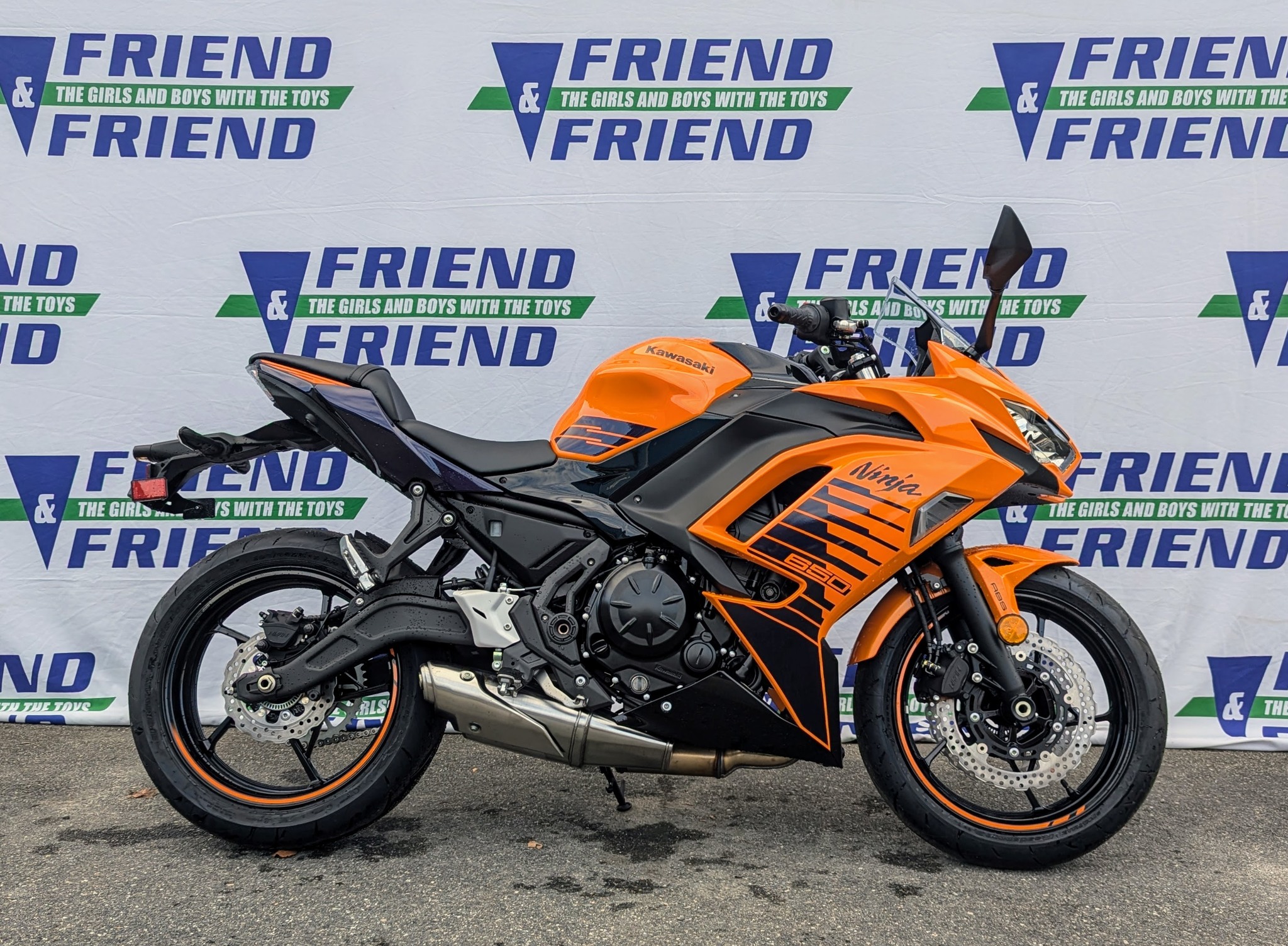 2025 Kawasaki Ninja 650 ABS $500 Rebate available until 7/31/2025