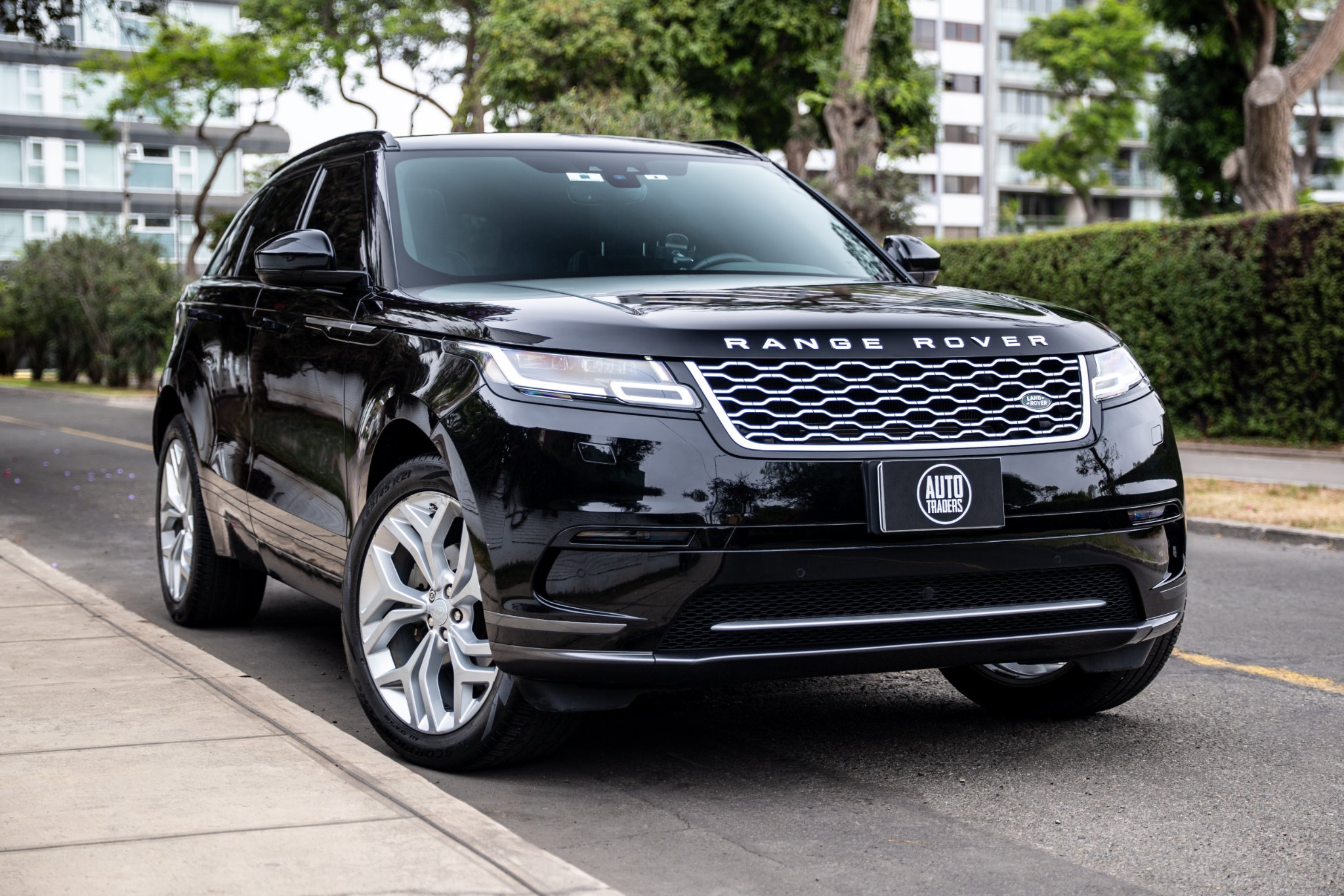 2019 Land Rover Range Rover Velar P250 - Cars & Trucks - Lima, Peru ...