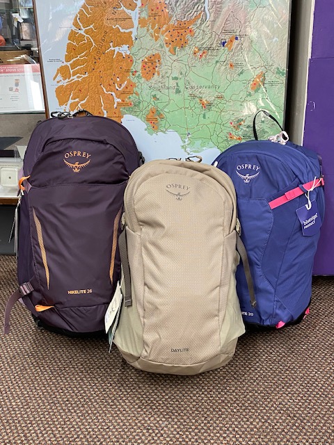 largest bladder osprey daylite Amazon.com : Cinch Backpack, Tie Dye Print : Sports & Outdoors A mesh covered backpanel provides support and ventilation Osprey Daylite Jetstream Blue