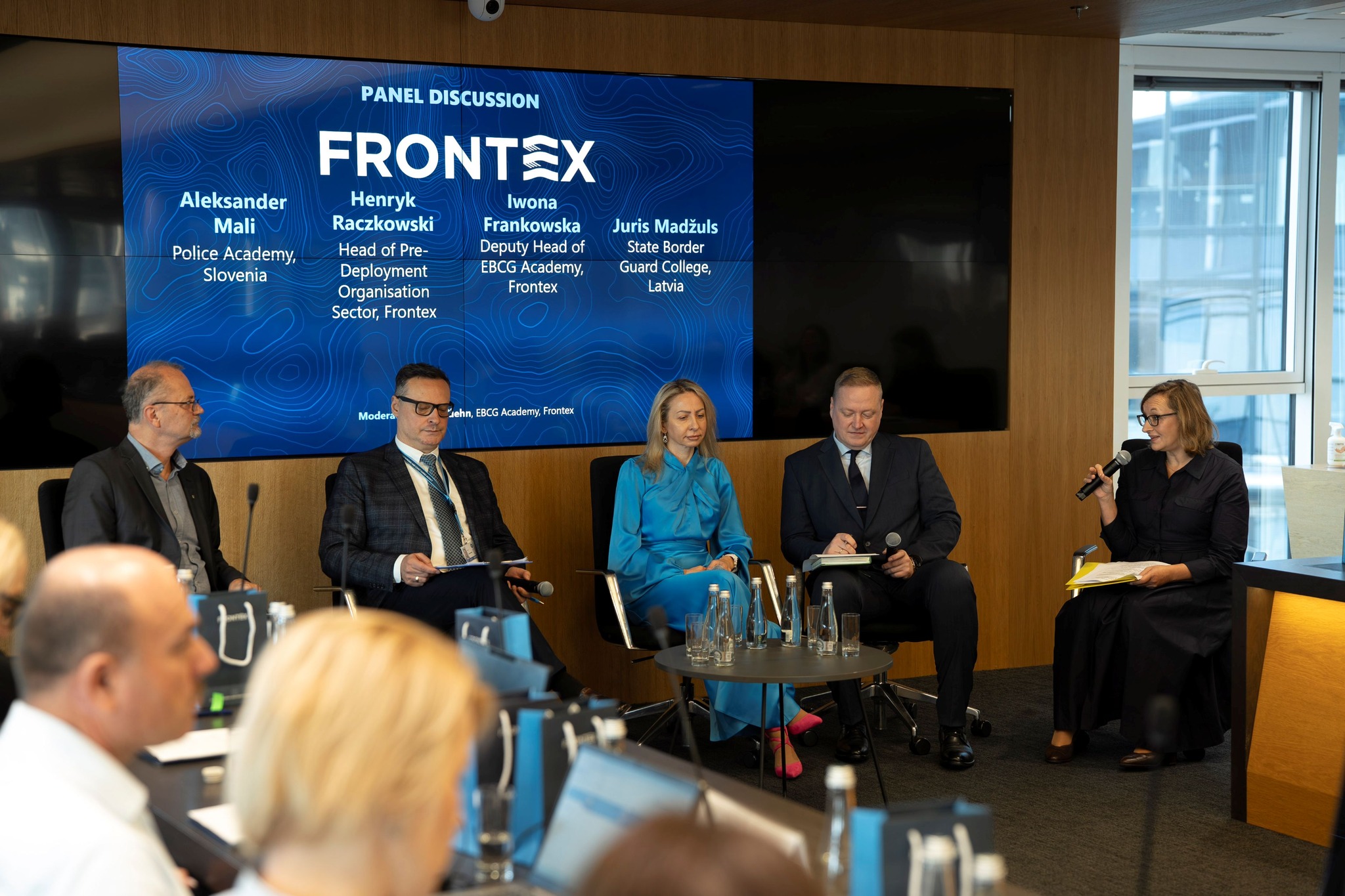 Front... - Frontex, the European Border and Coast Guard Agency | Facebook