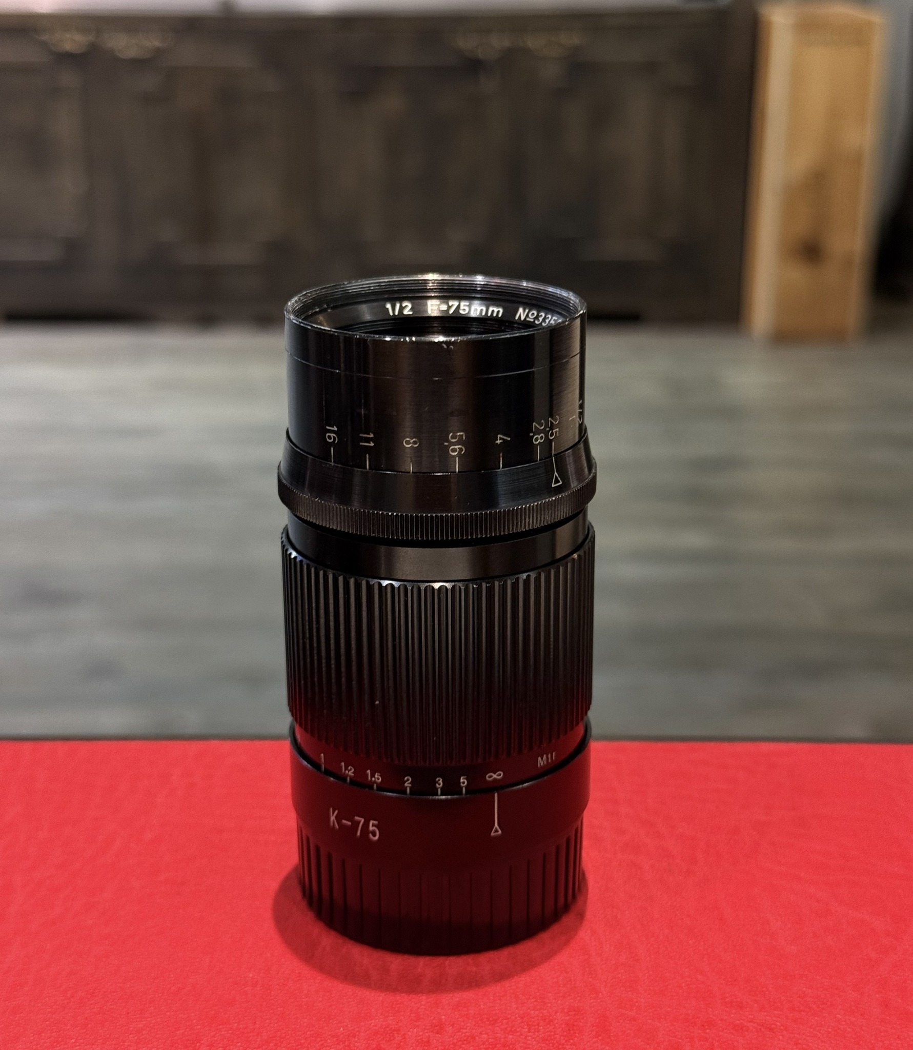 Kinoptik Paris Apochromat 75mm f2 cine lens L/M coupling modified