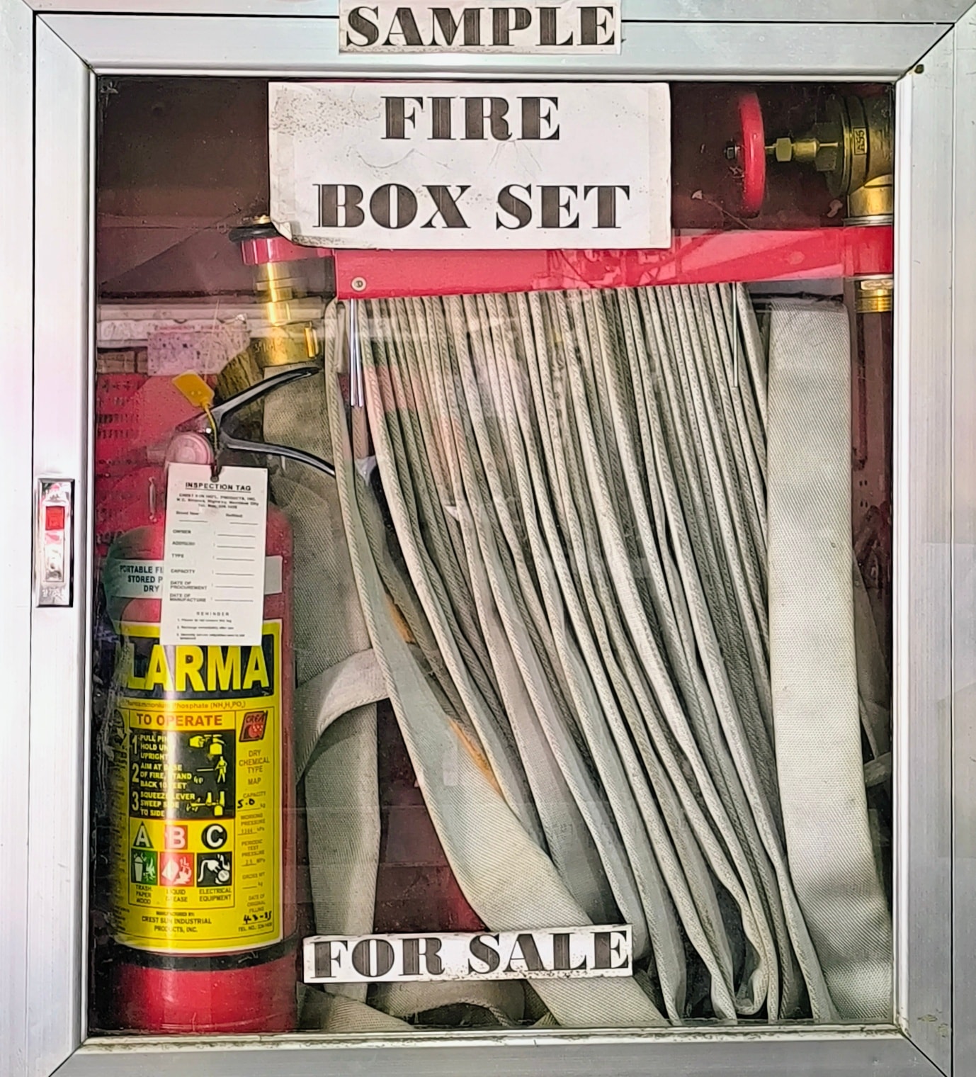 Specialized - Fire Hose Cabinet 1 1/2 Set Inclusions: 30m Fire Hose ...
