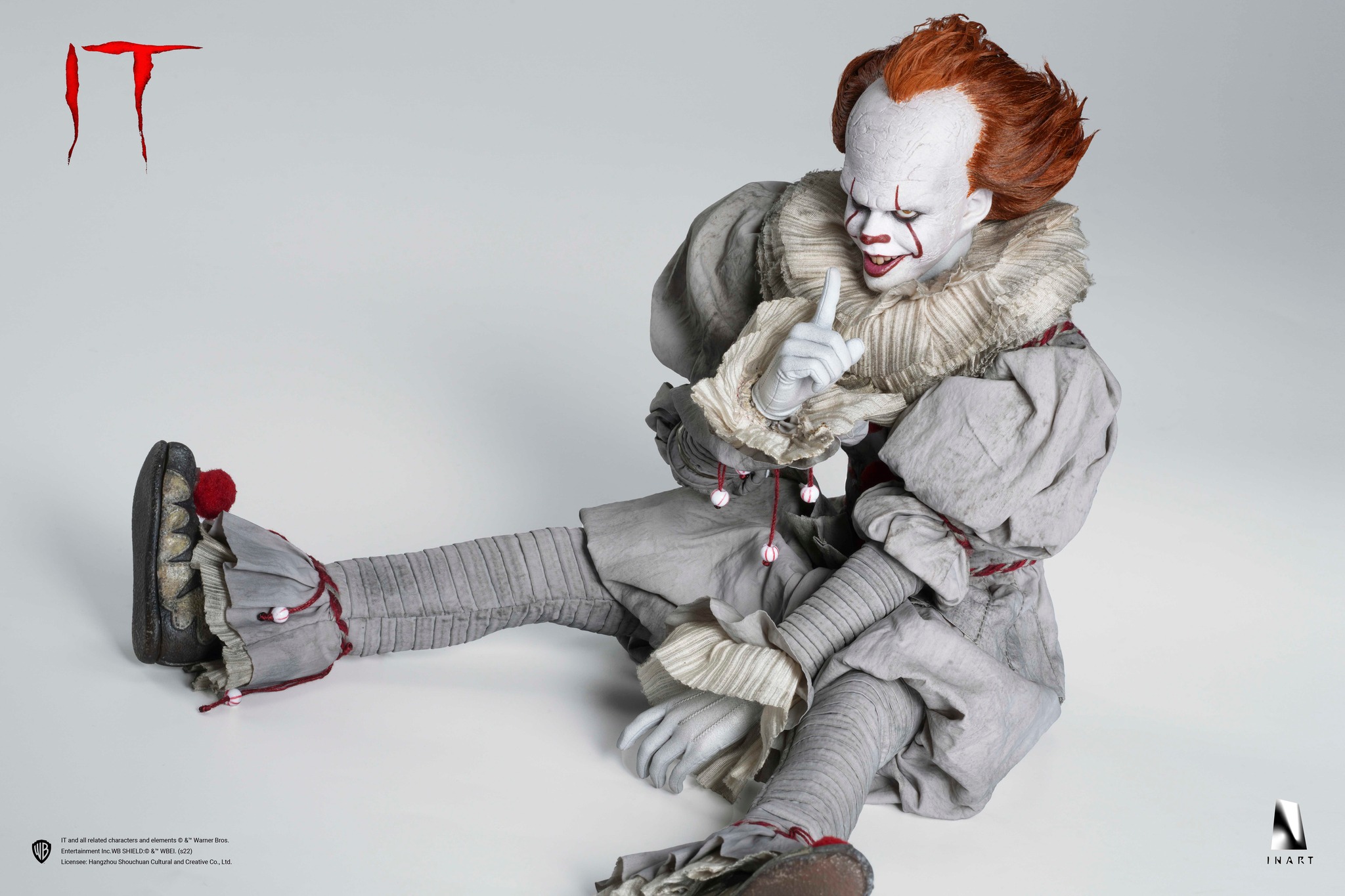 Burst-A-Box Music Box Pennywise Mezco's Burst-A-Box is a pop