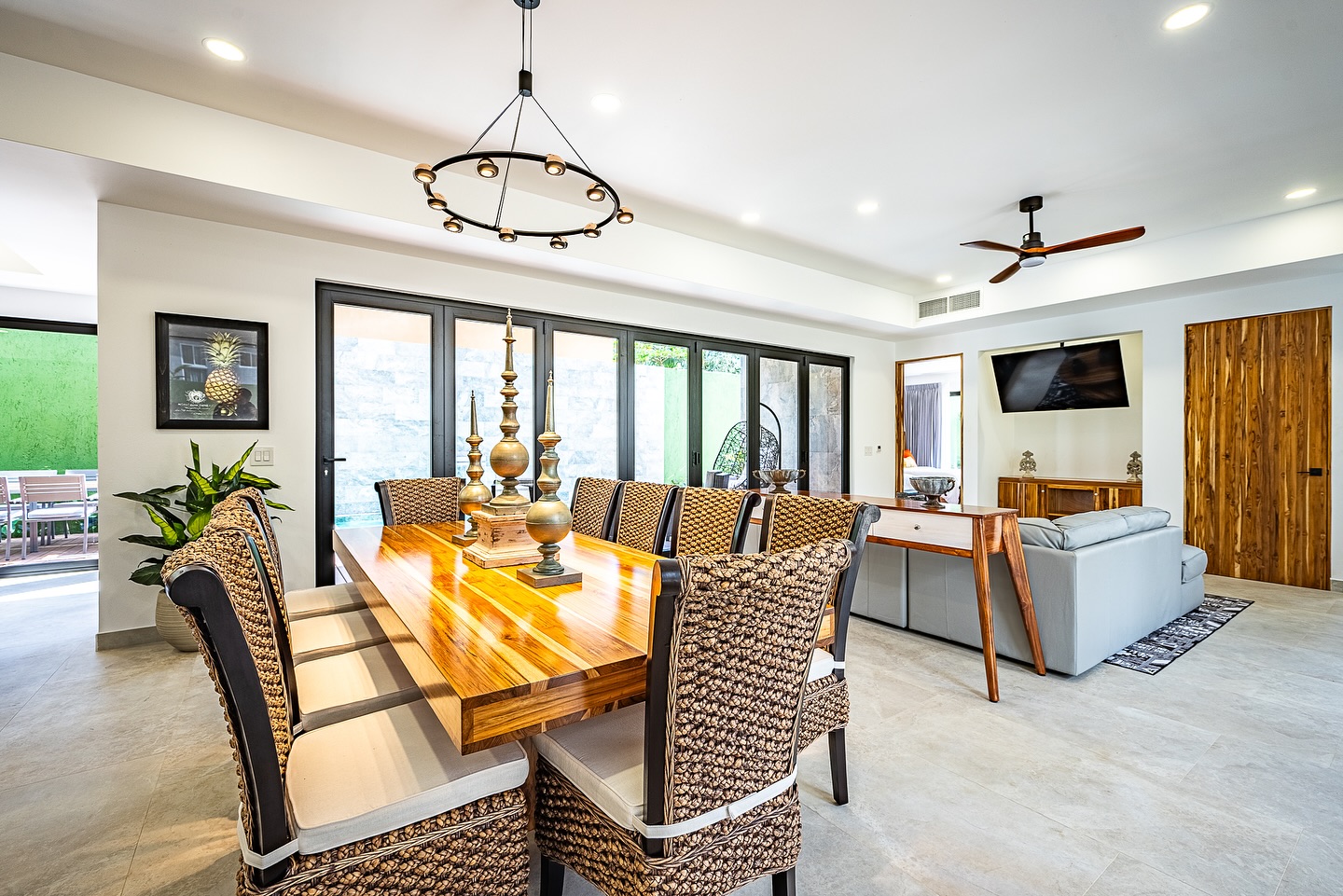 Casa Rio Mar Luxury Villas