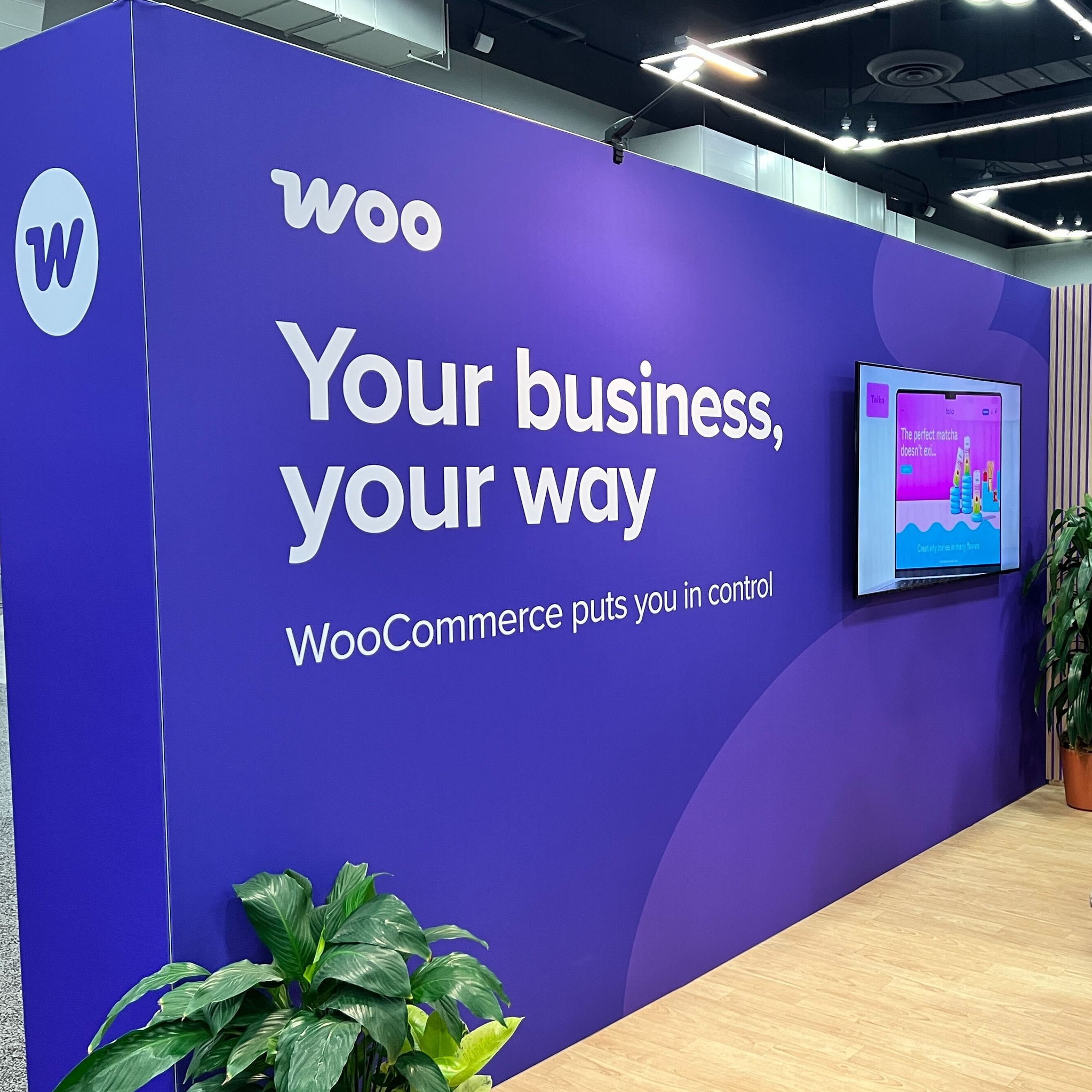 WooCommerce - WooCommerce added a new photo.