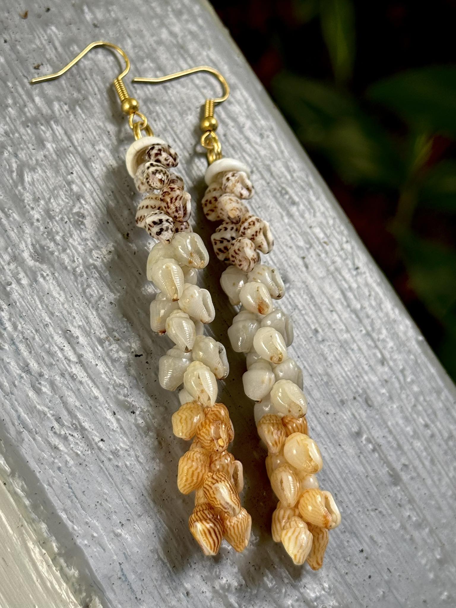 SALE! 🌿 $79 Ni'ihau Pīkake style earrings. The classic style