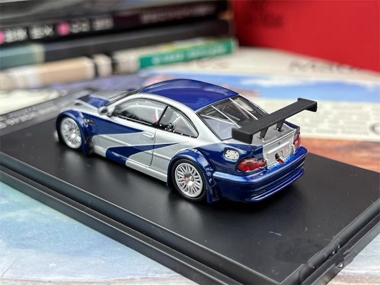 Modèle Réduit BMW M3 GTR E46 - NFS Silver Blue 1:64 DCM - Voiture Diecast Neuve