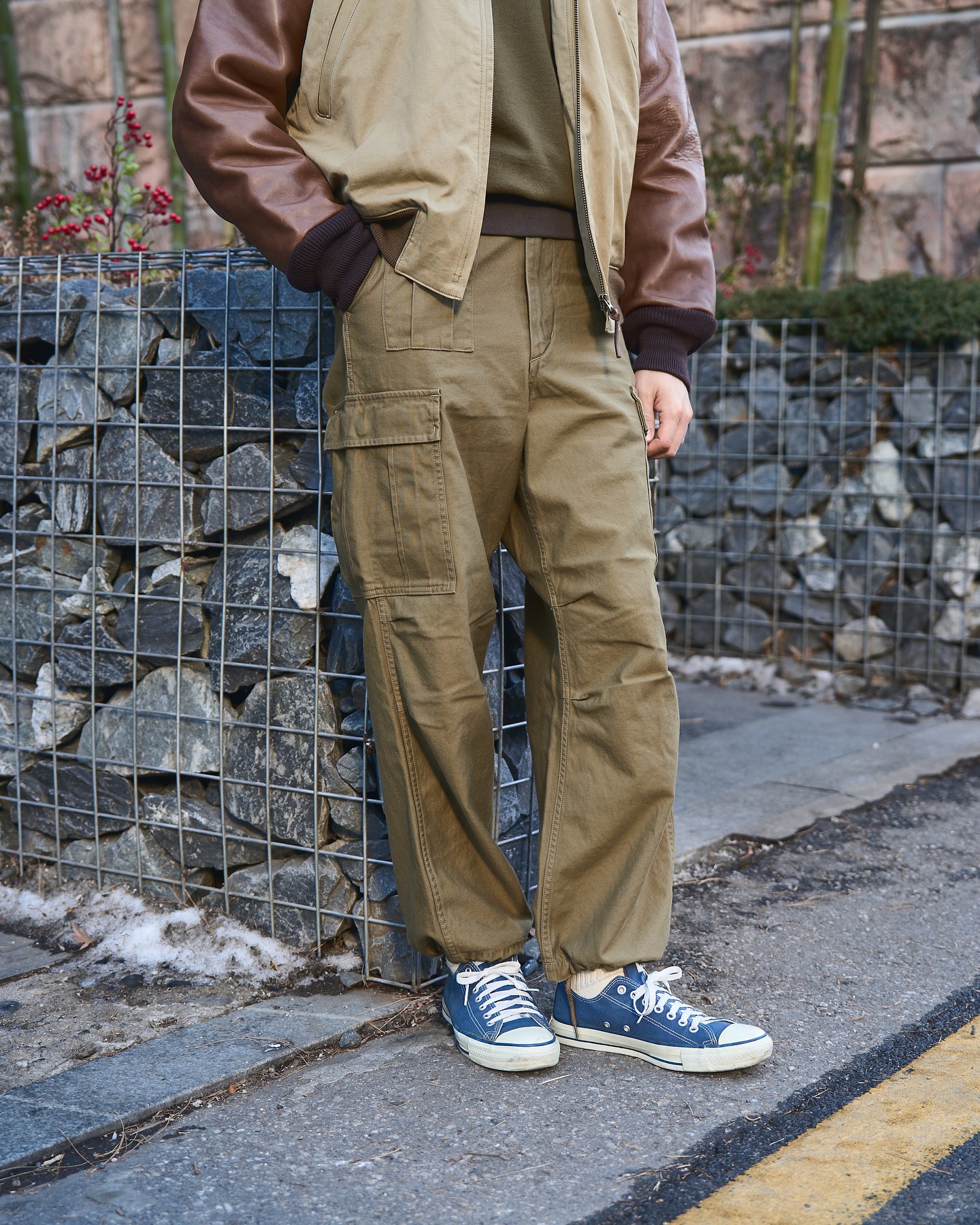 Nigel Cabourn Army Cargo Pant Khaki Outer : Nigel Cabourn, 40s 