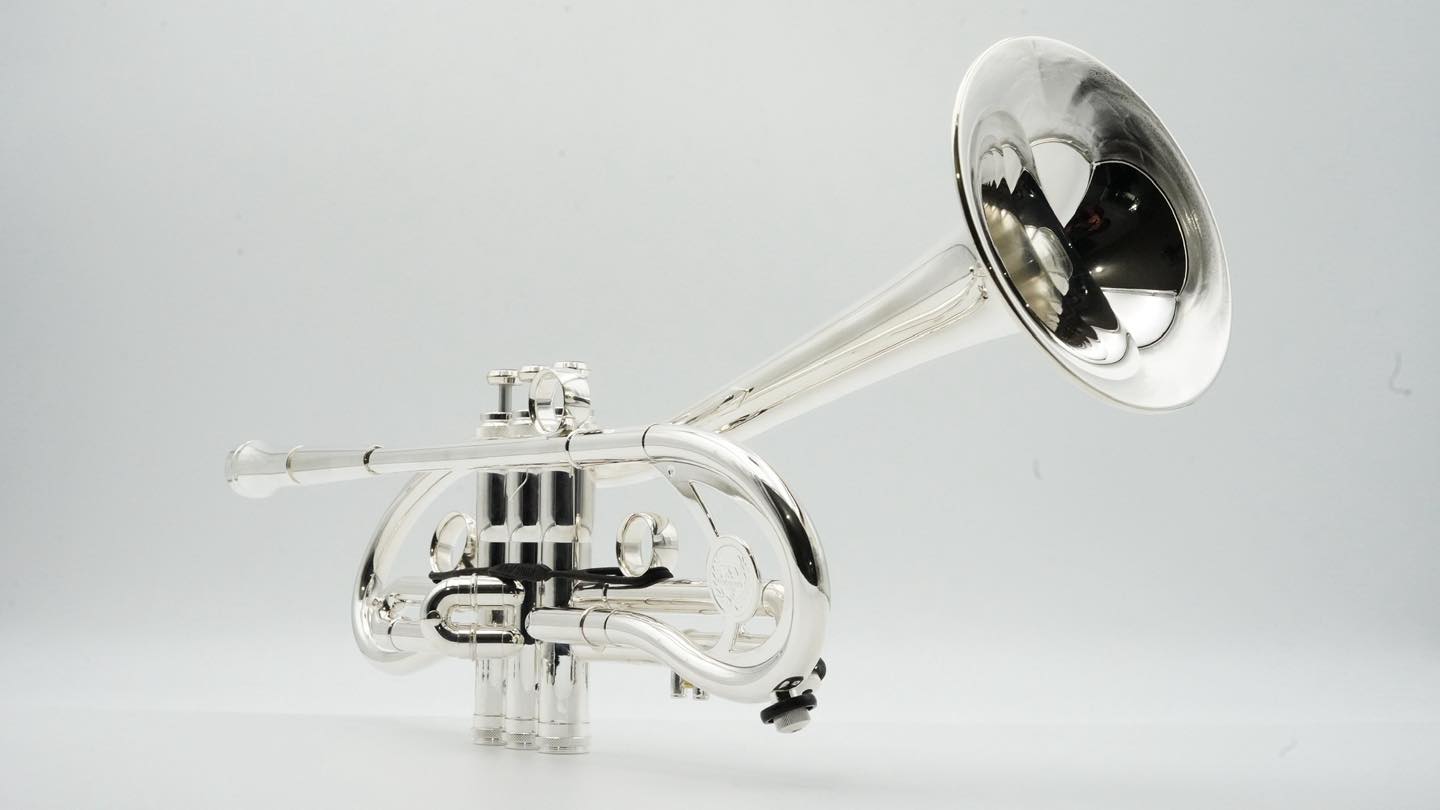 ️ HOY TOCA EL MODELO EXTREME... - C&M Musical Instruments | Facebook