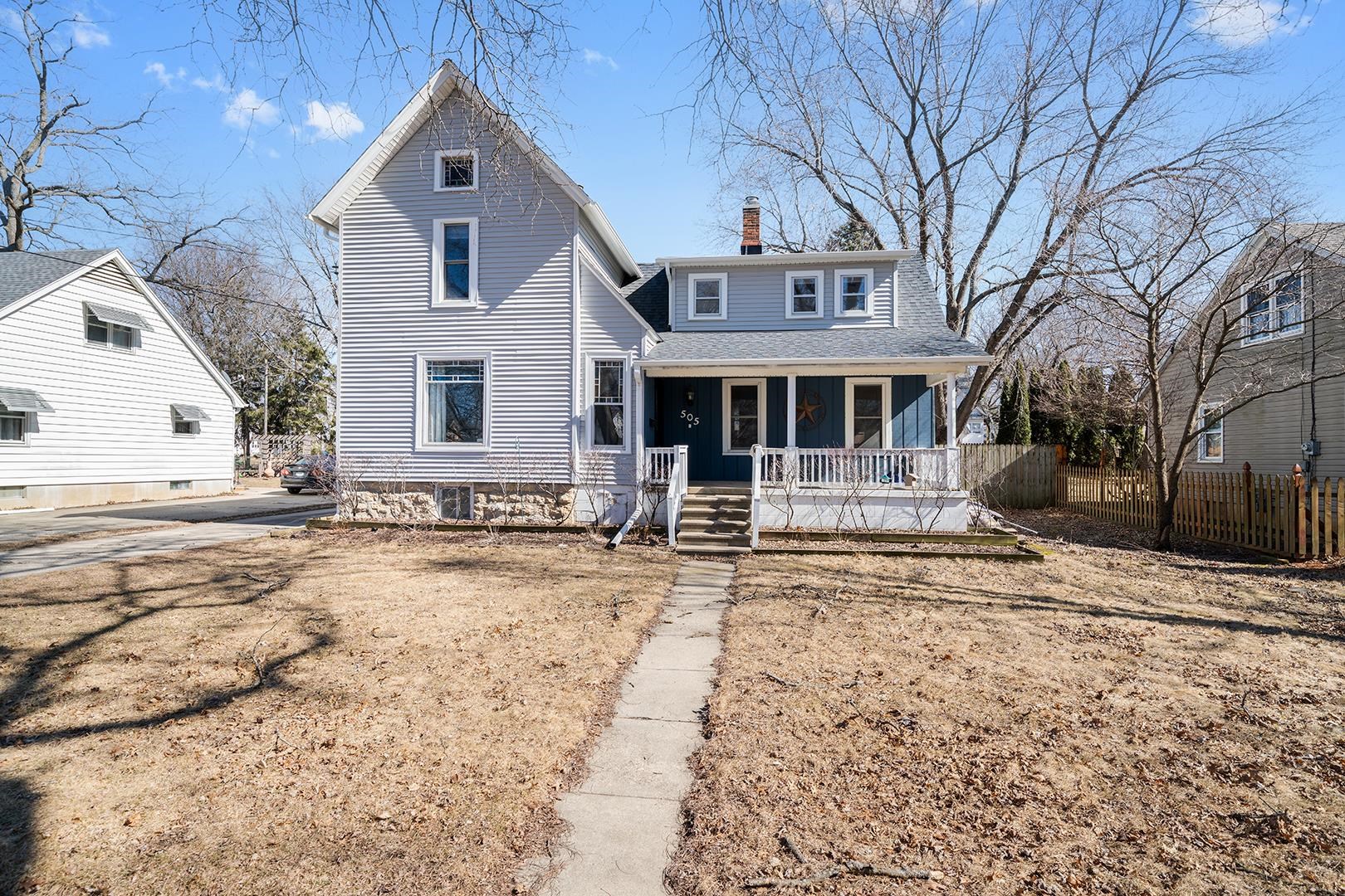 𝗖𝗛𝗔𝗥𝗠𝗜𝗡𝗚 𝗖𝗔𝗣𝗘 𝗖𝗢𝗗 𝗜𝗡 𝗢𝗥𝗘𝗚𝗢𝗡! ... - RE/MAX of Rock Valley | Facebook