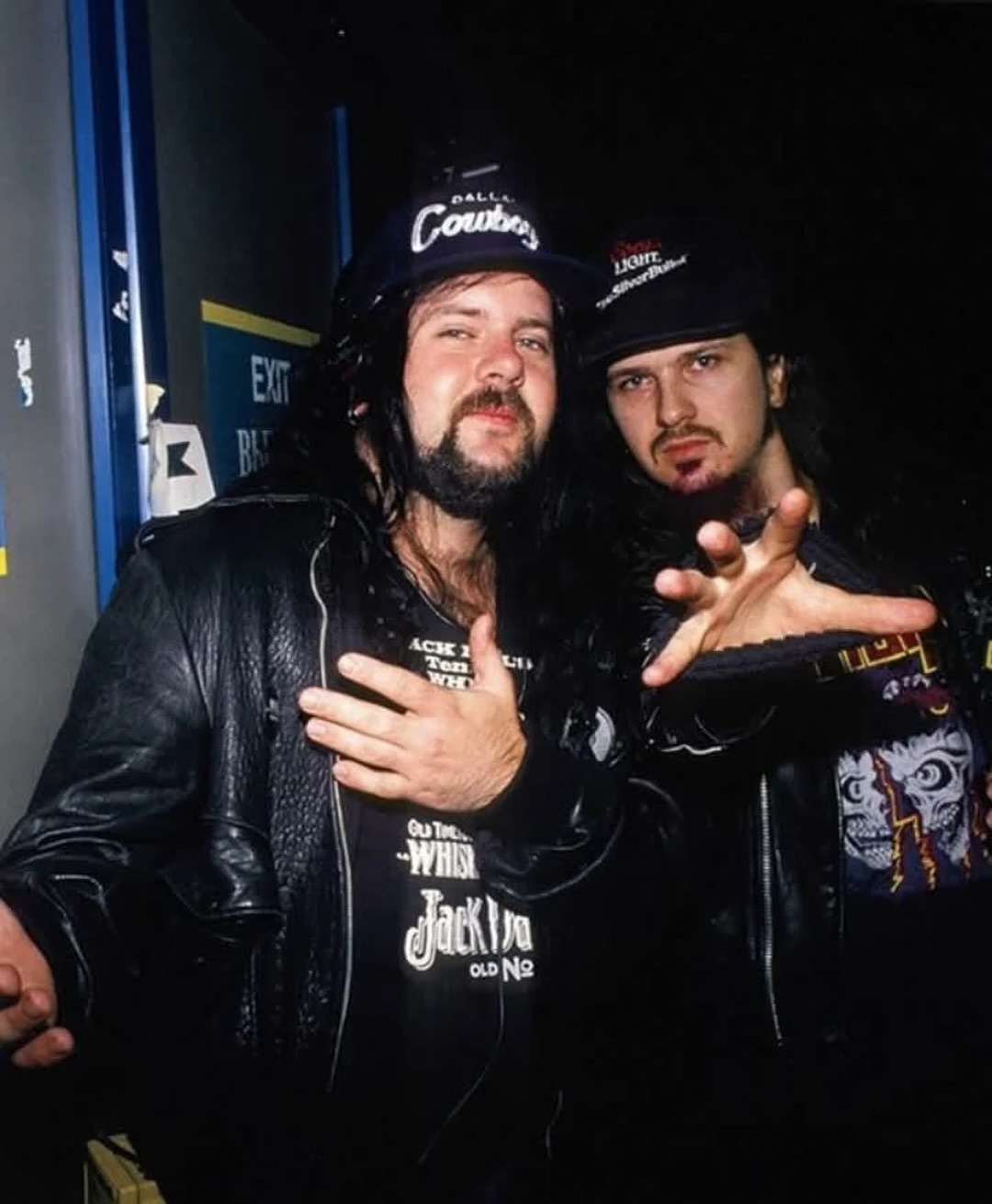 Dimebag - Happy Birthday @vinniepaulabbott - Getcha Pull 🔥 # ...