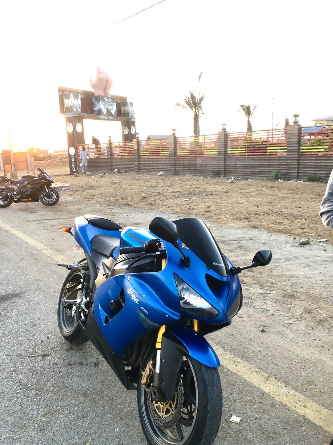 Kawasaki Ninja 636 (600cc) ! Available at Bike Bank ! For price