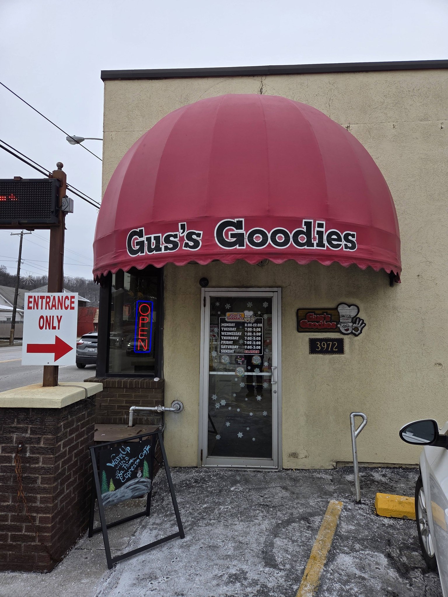 Review of Gus