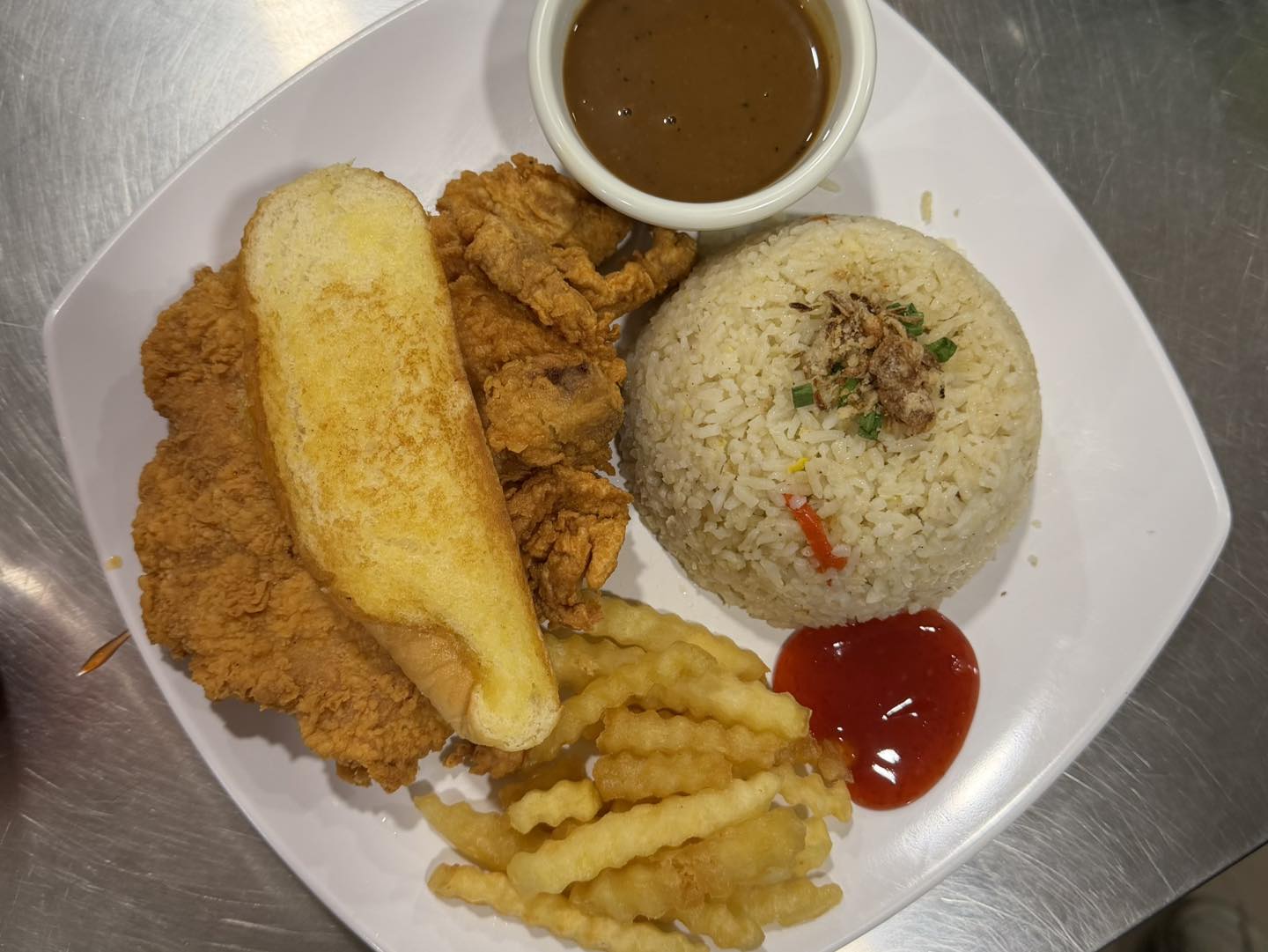 Azza Kitchen | Rawang