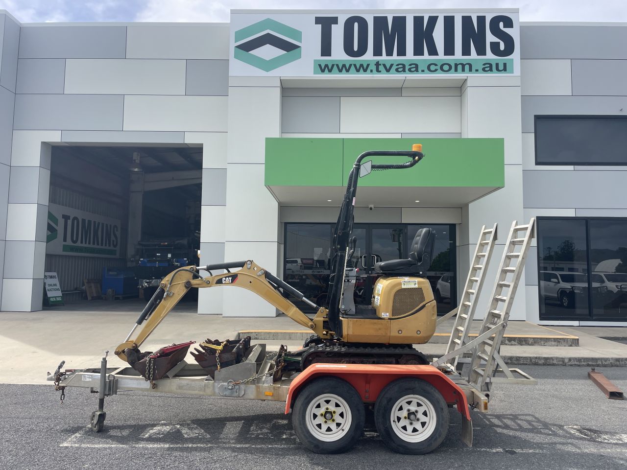 Tomkins Valuers... - Tomkins Valuers Auctioneers & Agents