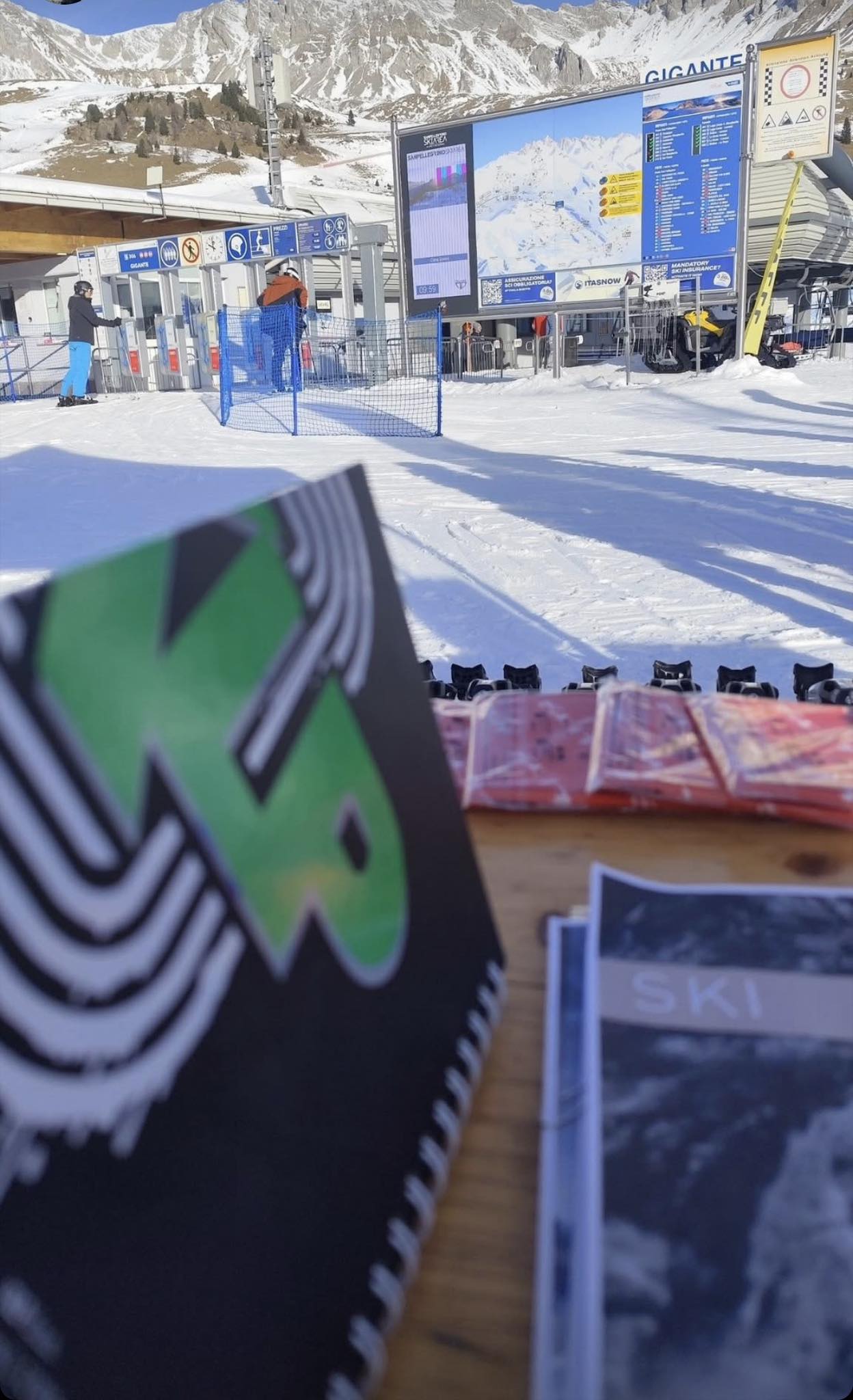 KLP - Ko postaneš prepoznaven tudi na smučišču v Italiji ⛷️ ️ KLP ni ...