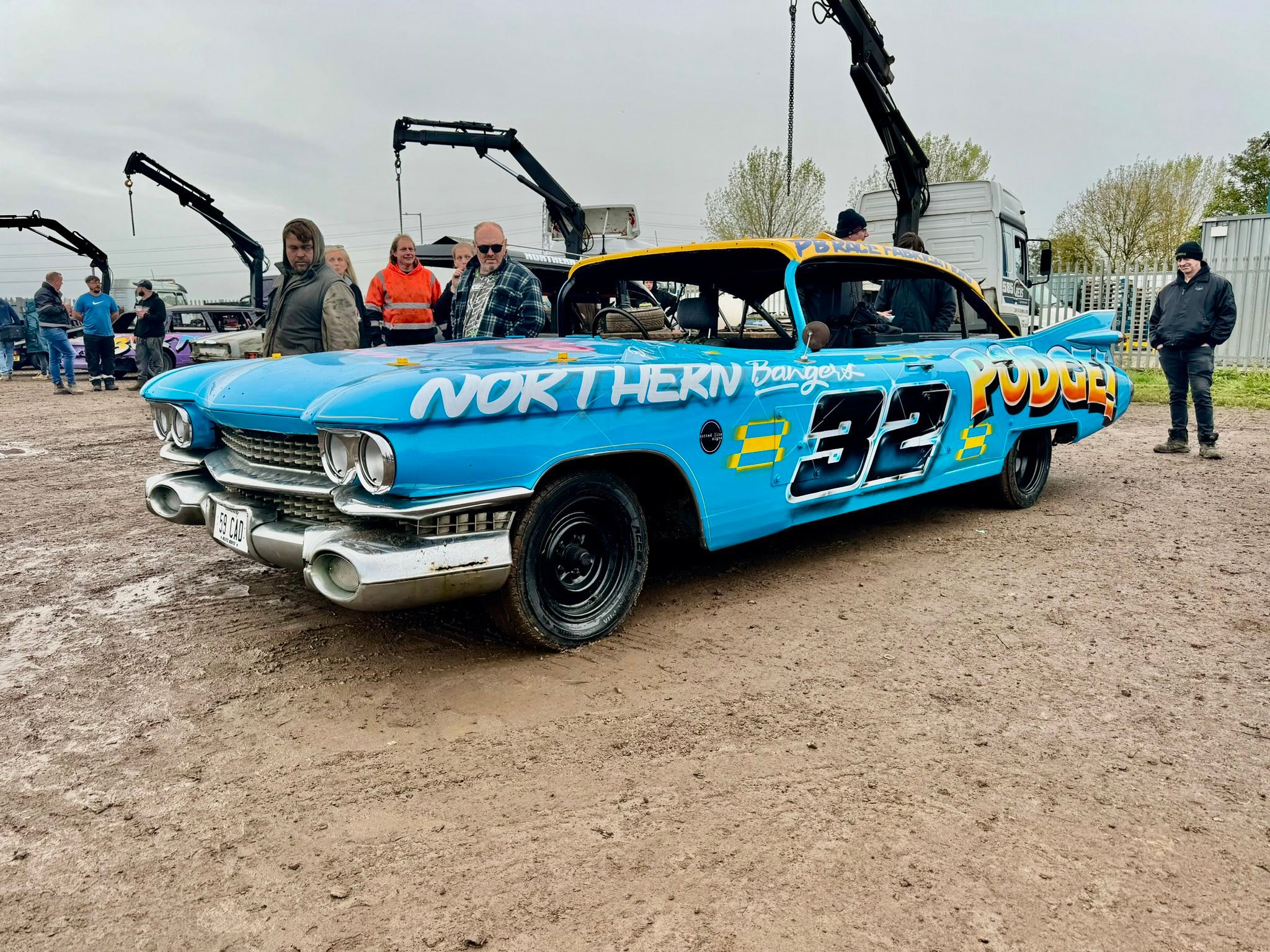 Flat Out Banger Photos added a... - Flat Out Banger Photos