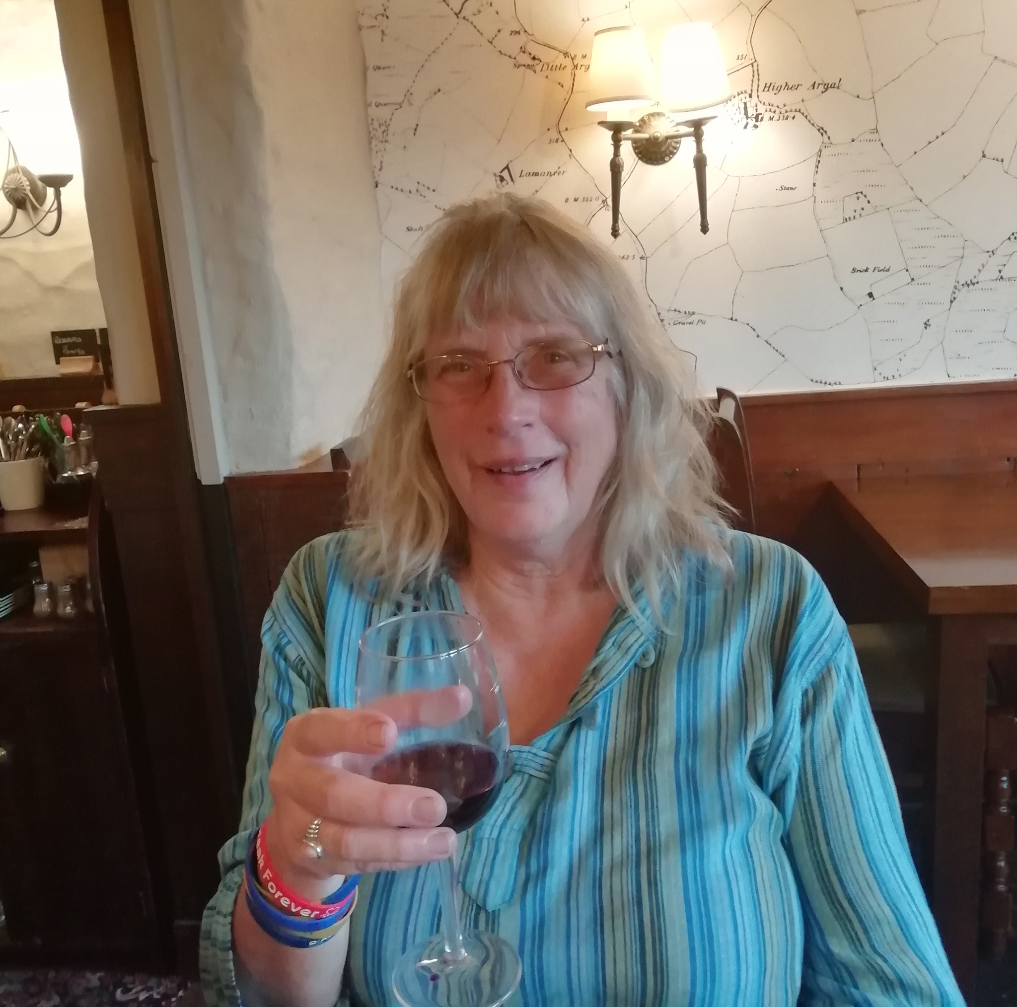 Alison Rowe (@alison.rowe.9847) • Facebook, Connect with friends