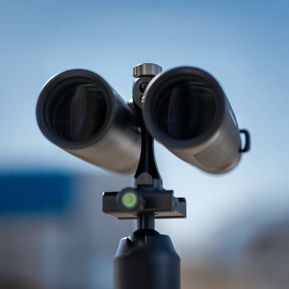 How to Transport Tripod Compatible Binoculars? Expert Tips Revealed
