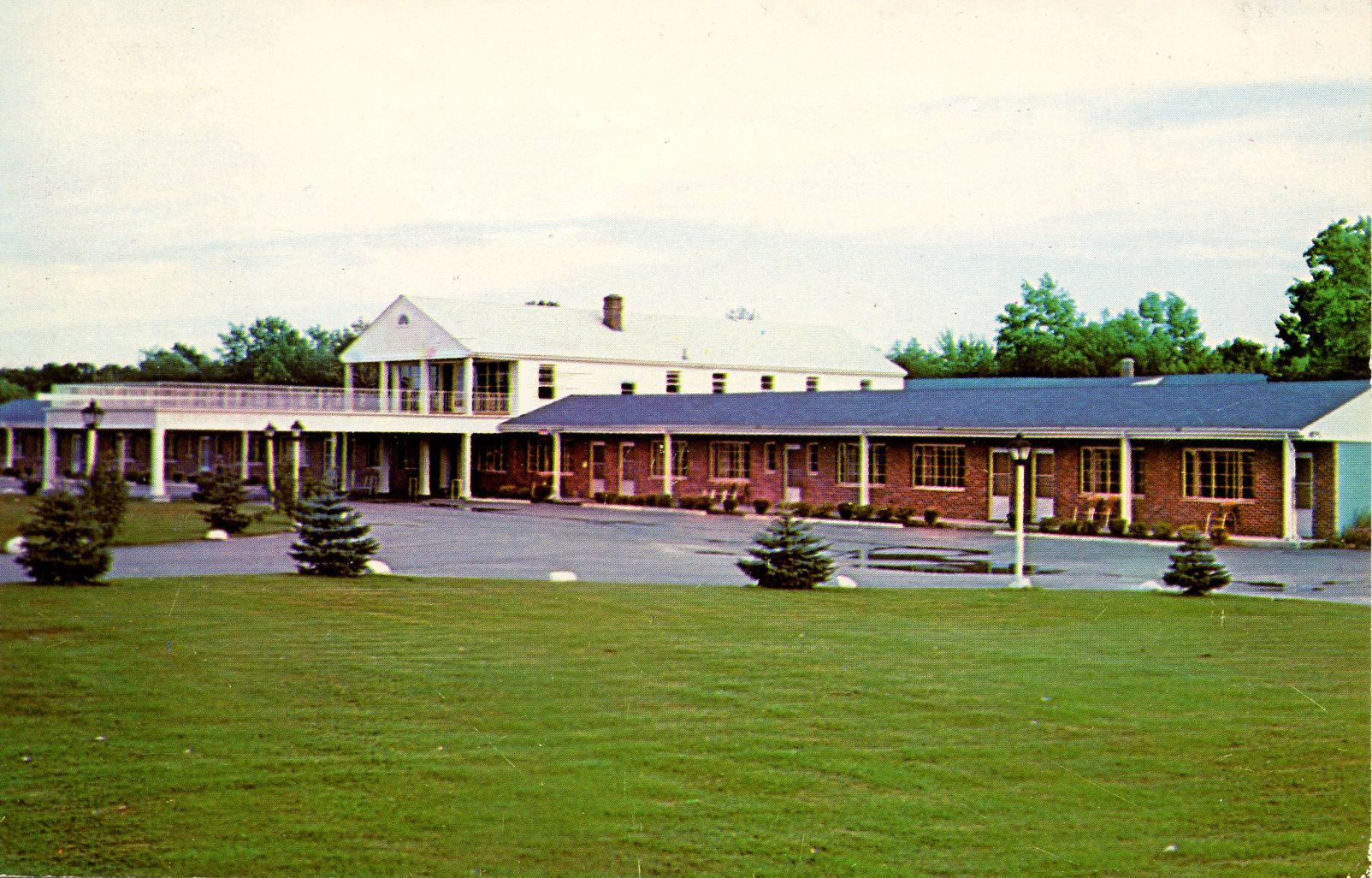 Rhode - Colonial Motel in Providence, undated Photo courtesy of LK ...