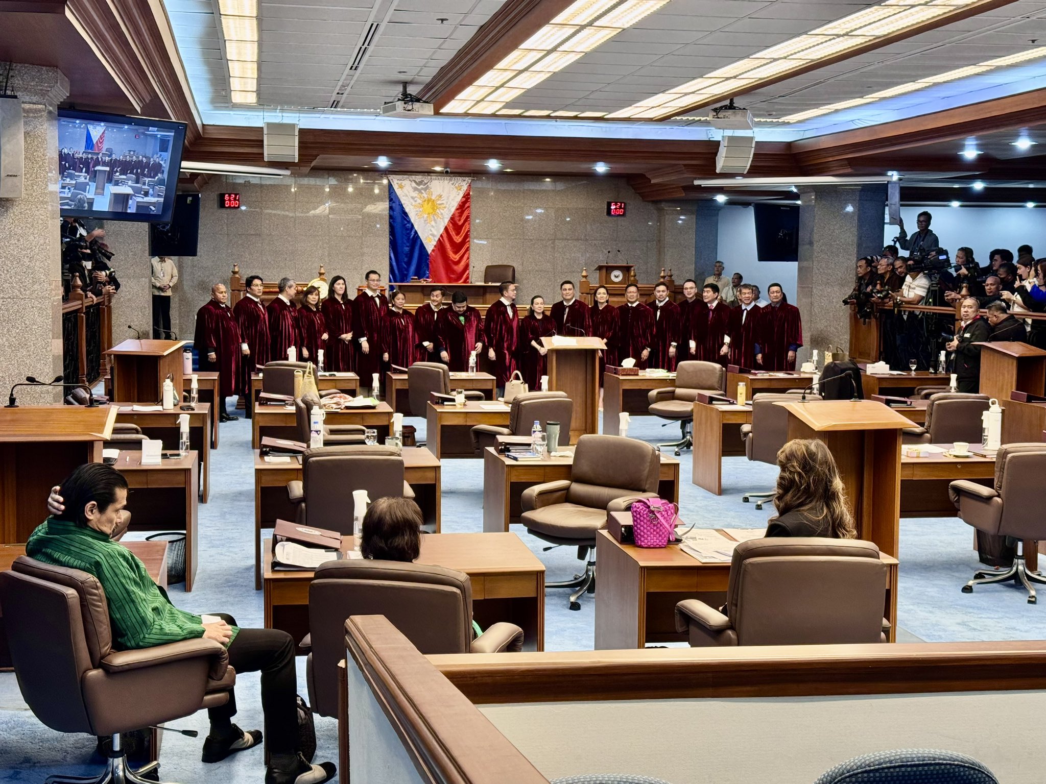 GMA - Senators take their oath as senator-judges in the impeachment ...