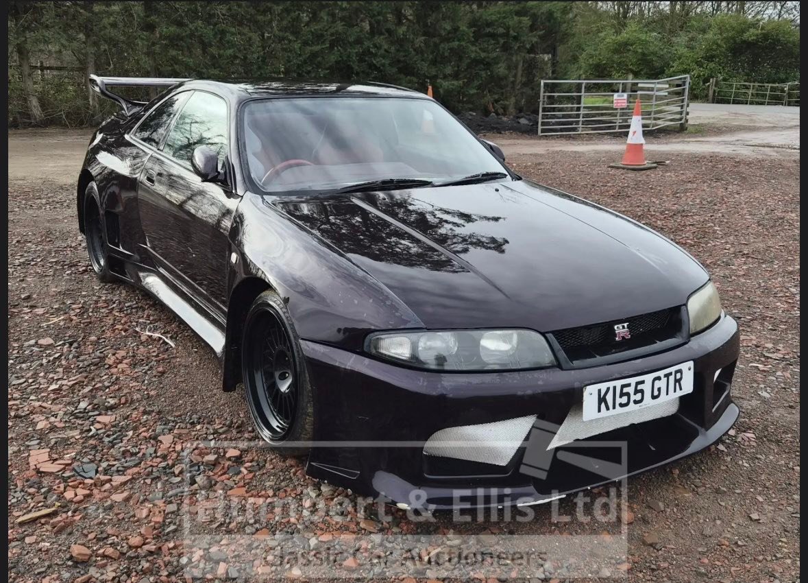 BOSS OD-2 “Dynamic” mod 1995 NISSAN SKYLINE This car is in a Humbert & Ellis timed online