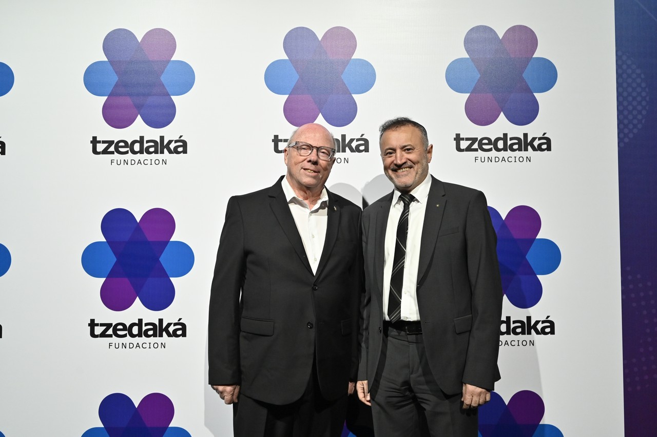 Fundación Tzedaká added a new photo. - Fundación Tzedaká