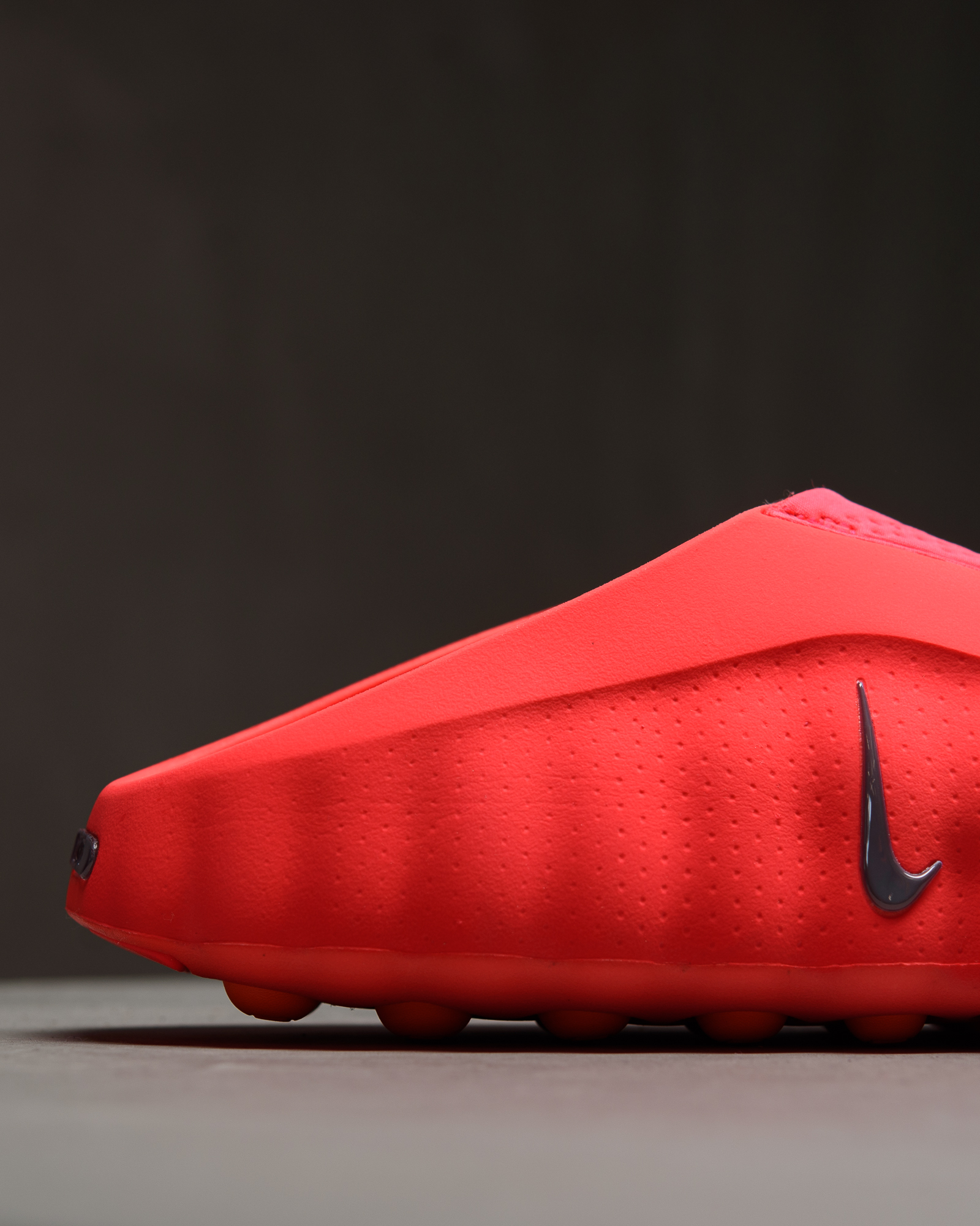 22 nodes. One goal: keep you present.⁠ The Nike Mind 001 Flyknit