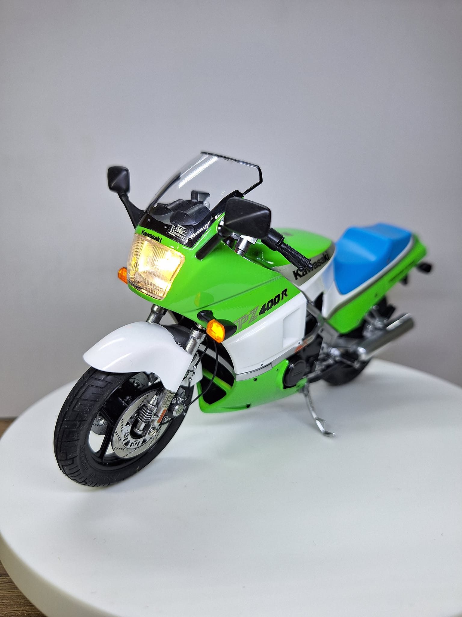 Tamiya Kawasaki GPZ400R model build | Los Gatos, CA