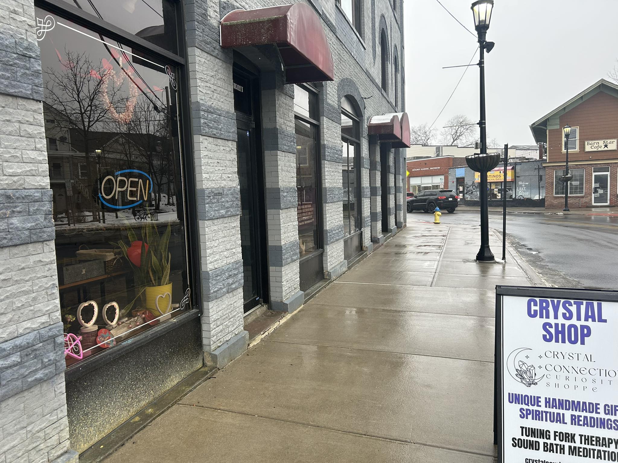 Crystal Connection Curiosity Shoppe
