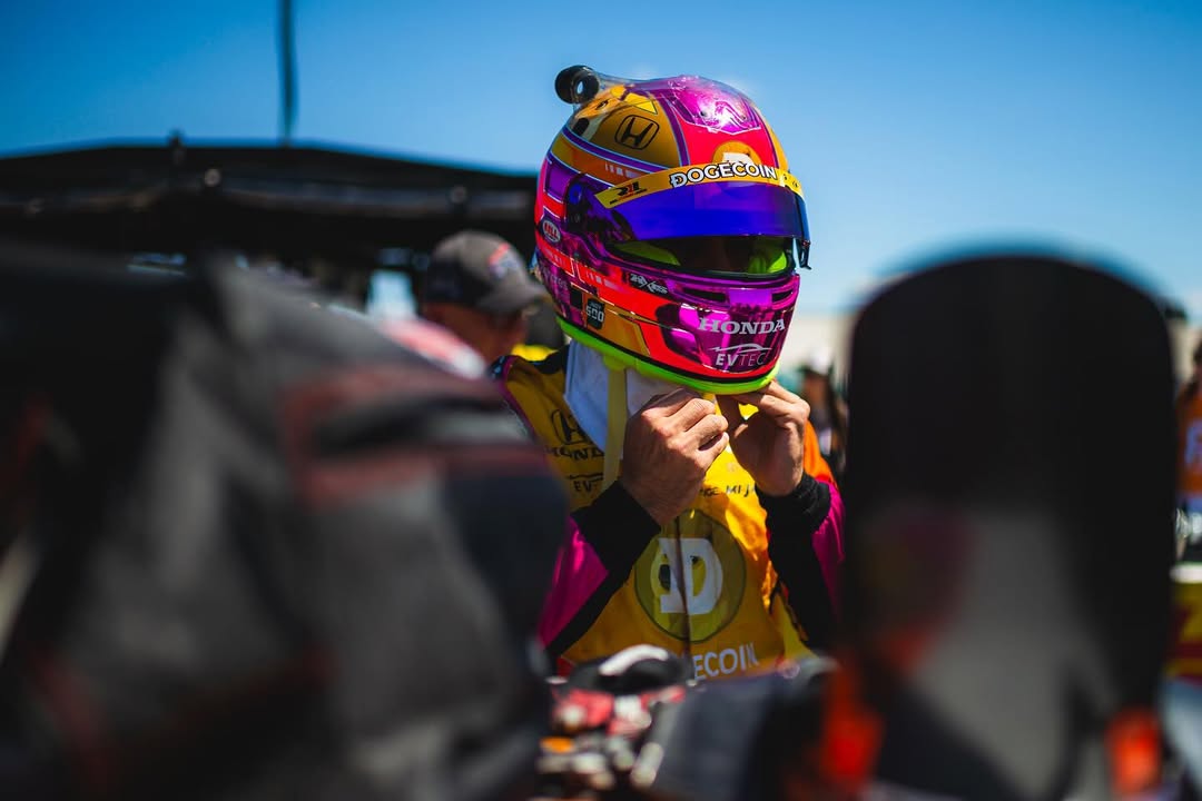 Cosmichrome - Devlin DeFrancesco 🇮🇹 🇨🇦 @devlindefran driver for ...