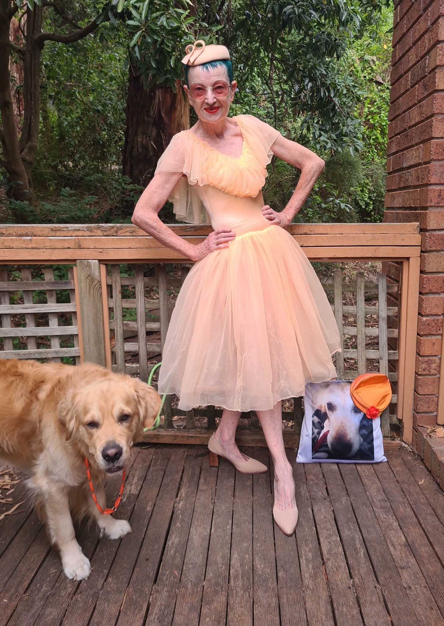 carrie bradshaw green tutu dress I feel very in today's which I got from Boronia Salvos. I hope you approve. My hat, sunnies and heels were also op-shopped as were Matisse's necklace and wbmarkdown