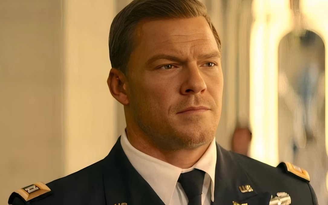 Reacher Fans Community | Alan Ritchson is truly a phenomenon in the ...
